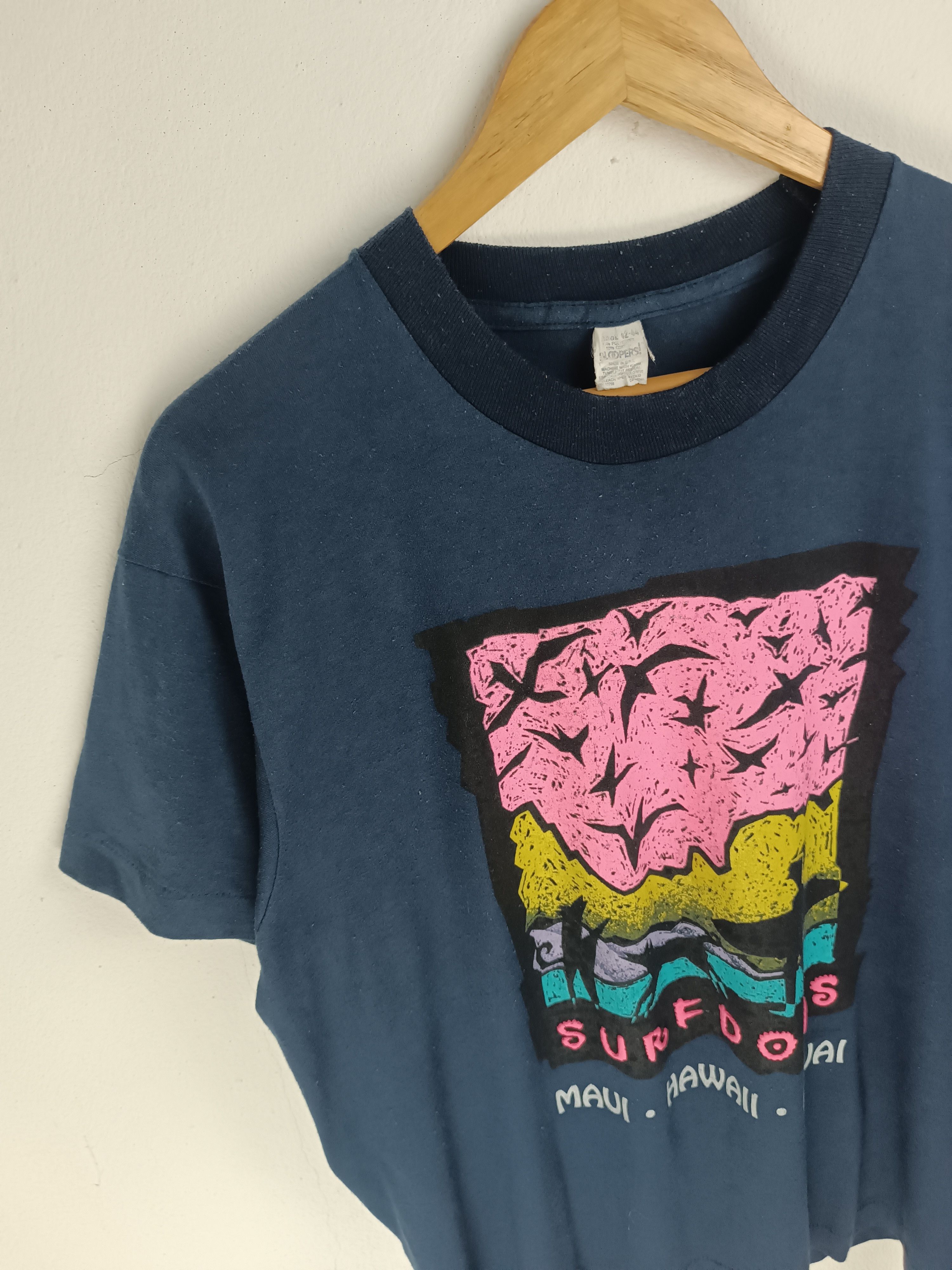 Vintage VERY RARE🔥VINTAGE 80'S HAWAII SURF DOGS RARE AF TEE Size US L / EU 52-54 / 3 - 7 Thumbnail