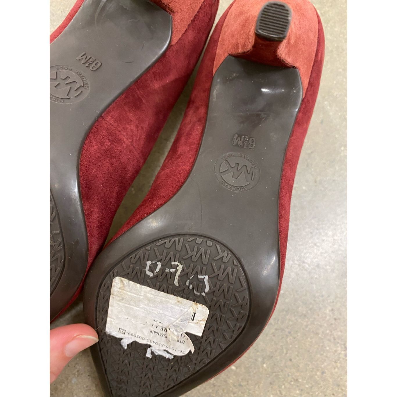 Michael Kors Michael Kors Leather/Suede Red Maroon Pumps Dorothy Berry He Size US 6.5 / IT 36.5 - 6 Thumbnail