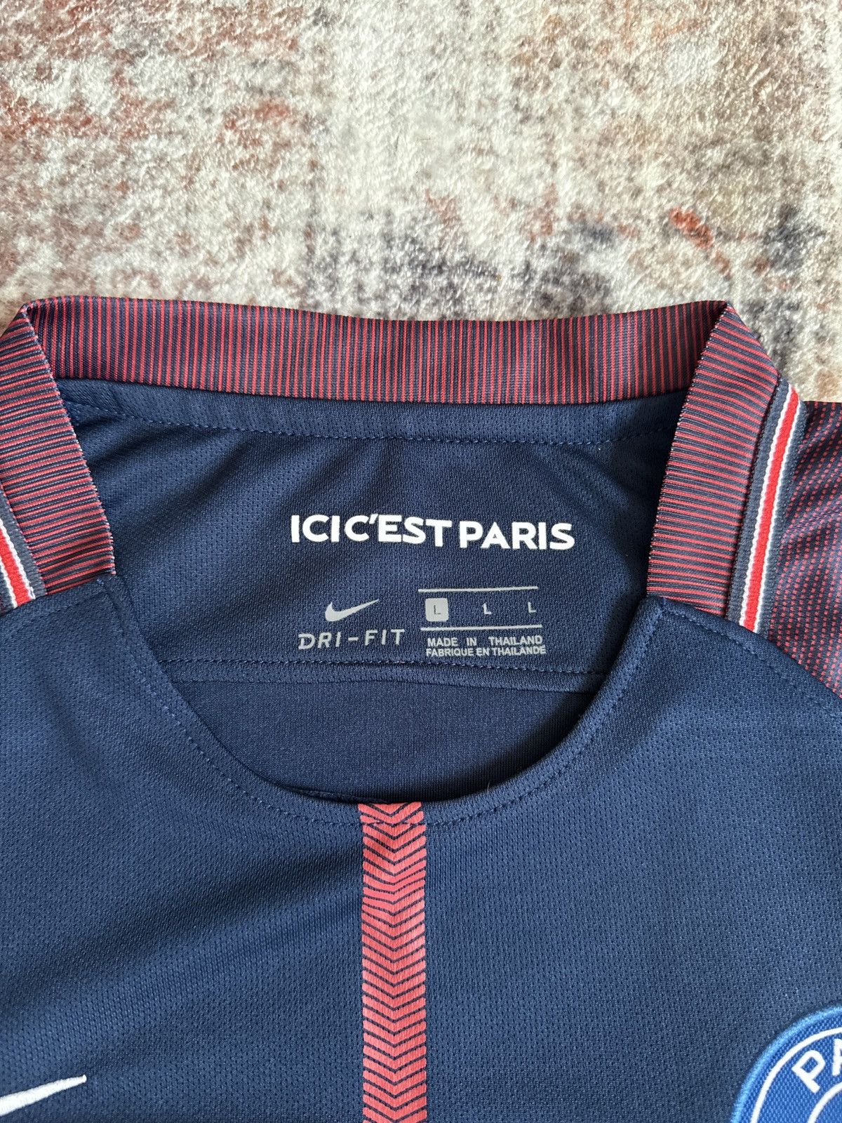 Nike PSG Paris Saint-Germain Home Retro Soccer Jersey 2017-18 Size US L / EU 52-54 / 3 - 3 Thumbnail