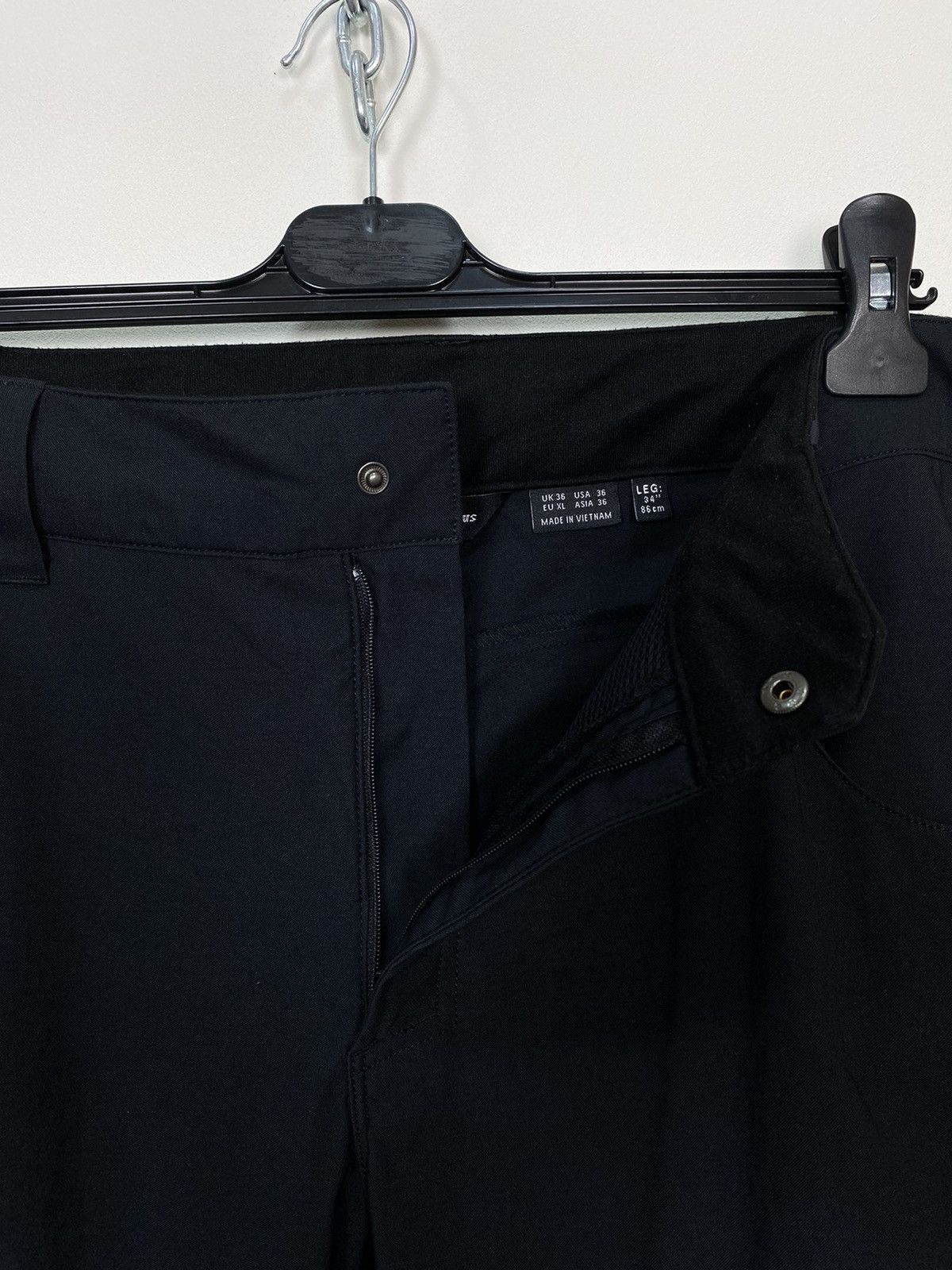 Berghaus Berghaus Mens Ortler 2.0 Pants Black 422171BP6 Size UK 36 XL Size US 36 / EU 52 - 9 Thumbnail