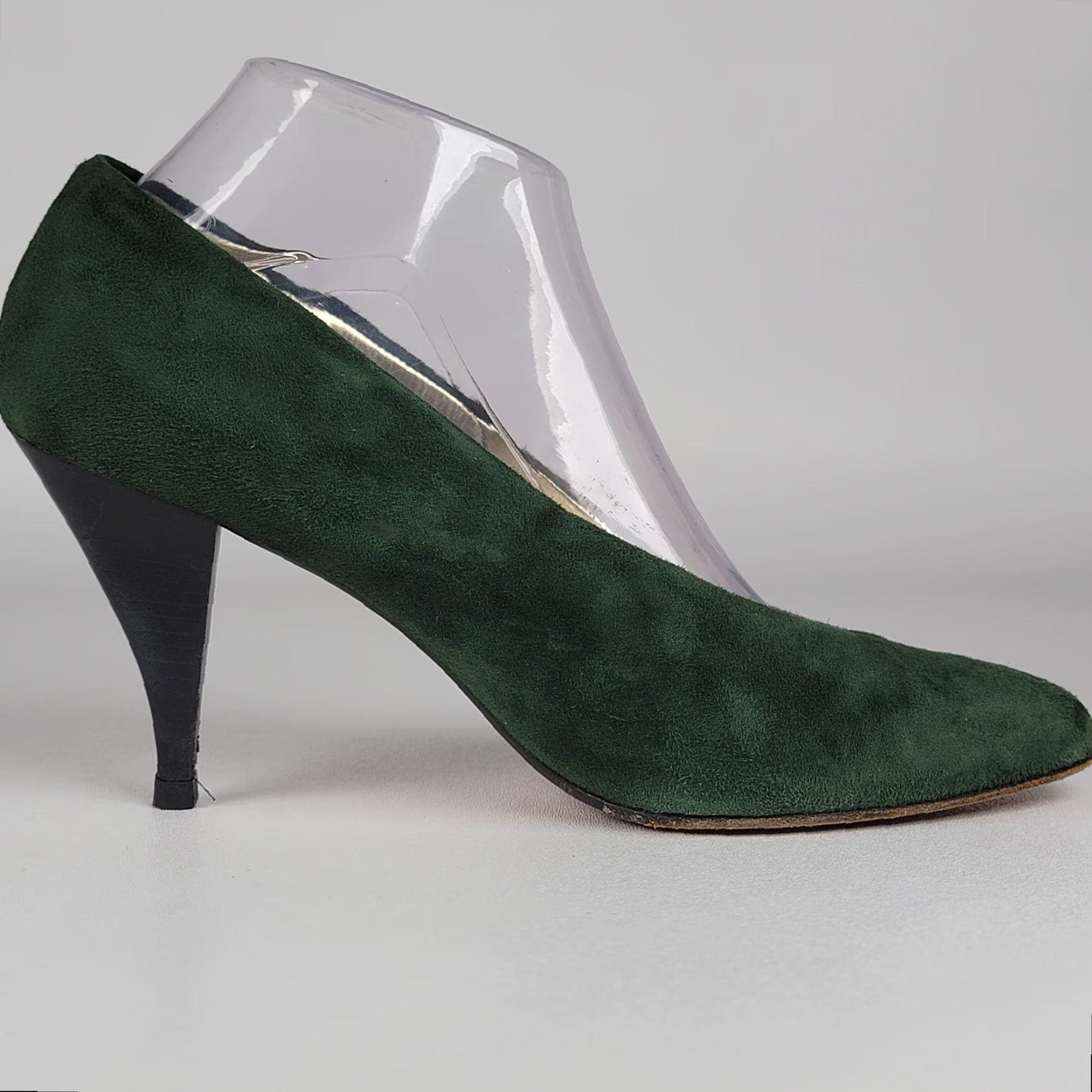 Vintage VINTAGE Alfio Borgato Green Suede High Heel Pumps Cap Toe Women Pump 39 Brown Cap Toe Almond Slip On High Heel 3-3.9in Size ONE SIZE - 6 Thumbnail