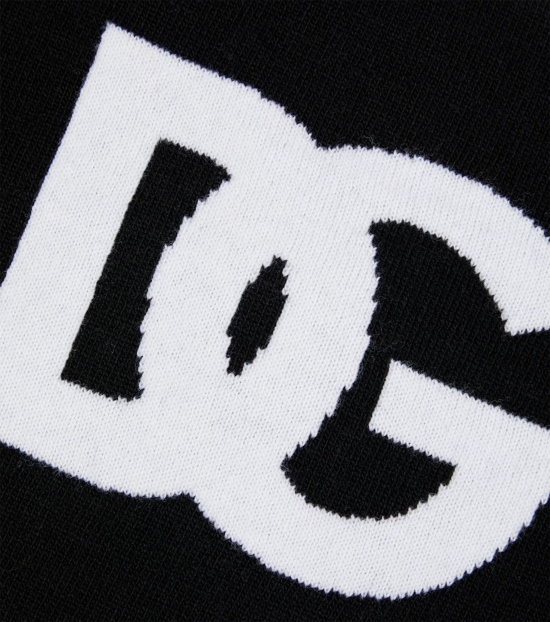 Dolce & Gabbana o1y1224 Size: OS / Logo Scarf in Black Size ONE SIZE - 3 Thumbnail