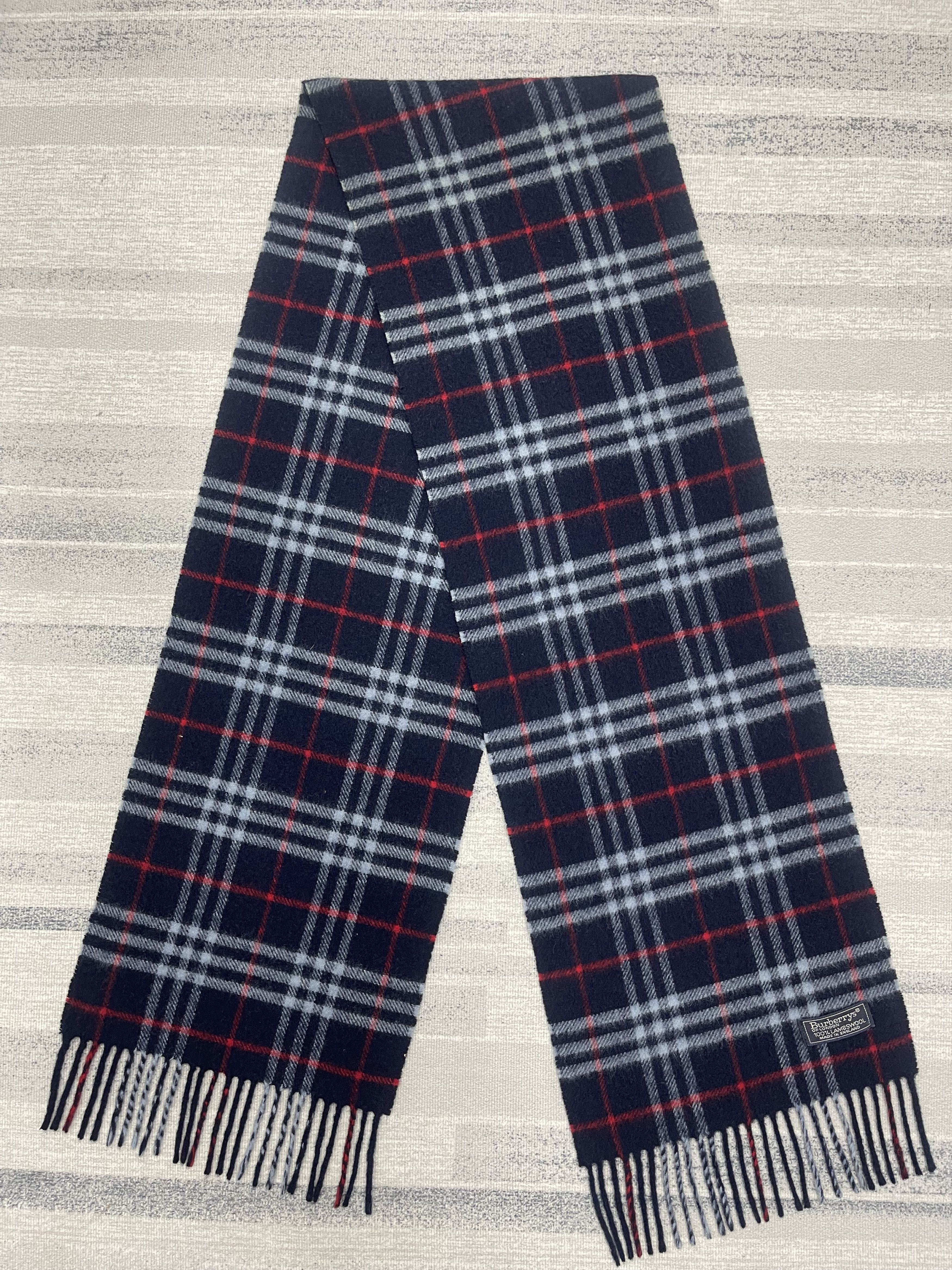 Burberry Vintage Burberrys Checkered Muffler Scarf- 6236 Size ONE SIZE - 6 Thumbnail