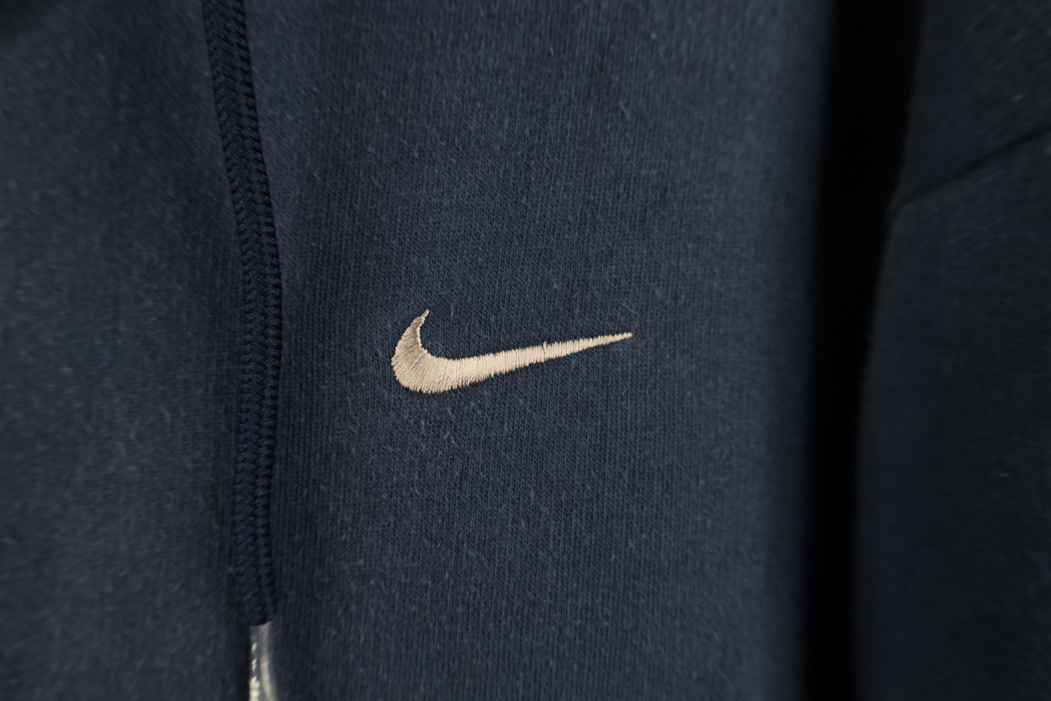 Nike × Vintage Vintage Y2K Nike Travis Scott Mini Swoosh Full Zip Hoodie Size US XL / EU 56 / 4 - 4 Thumbnail