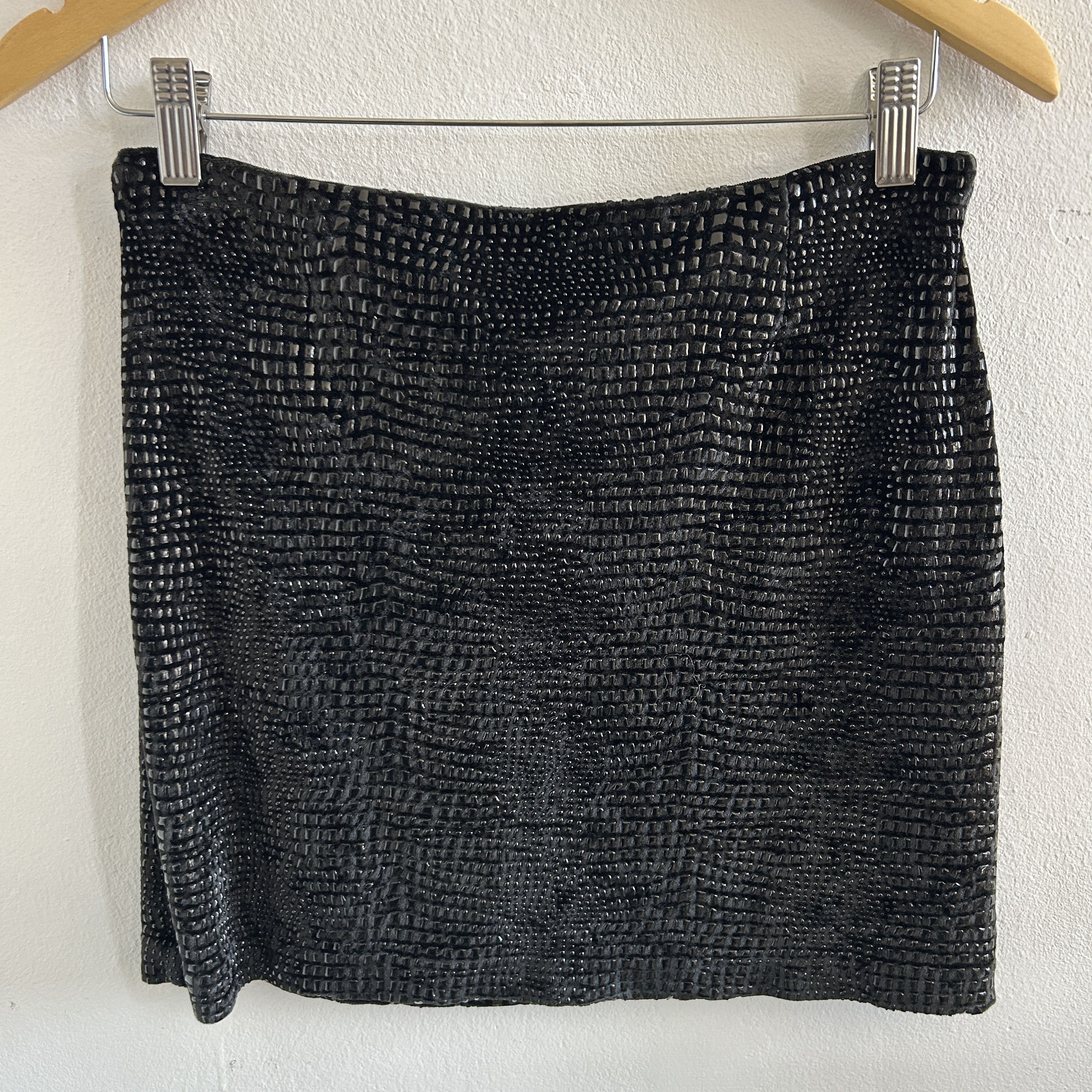 Vintage Vintage Black Crocodile Mini Skirt Size 28" / US 6 / IT 42 - 11 Thumbnail