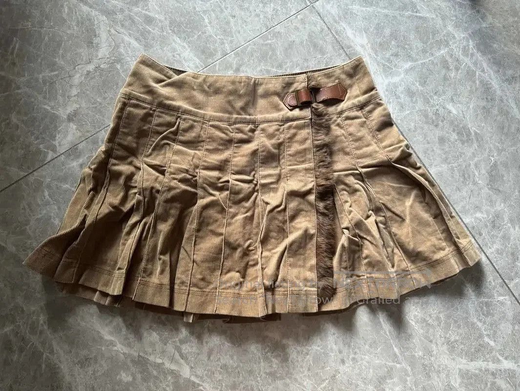 Burberry Burberry Brown Cotton Blend Short Skirt. Size 23" - 1 Thumbnail