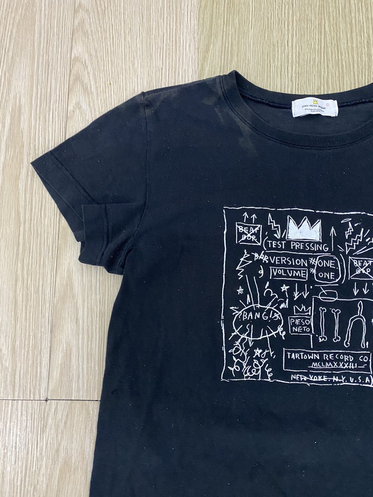 Jean-Michel Basquiat × Uniqlo Jean Michel Basquit x uniqlo tees Size S / US 4 / IT 40 - 4 Thumbnail