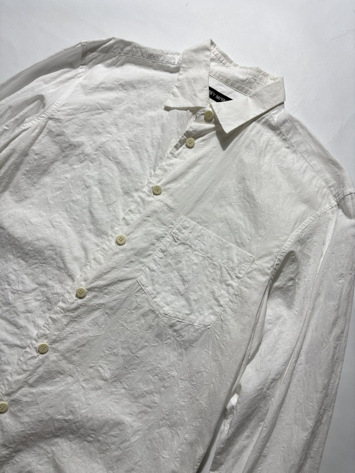 Issey Miyake ISSEY MIYAKE MEN PERMAMENTLY WRINKLED L/S BUTTON UP Size US M / EU 48-50 / 2 - 3 Thumbnail