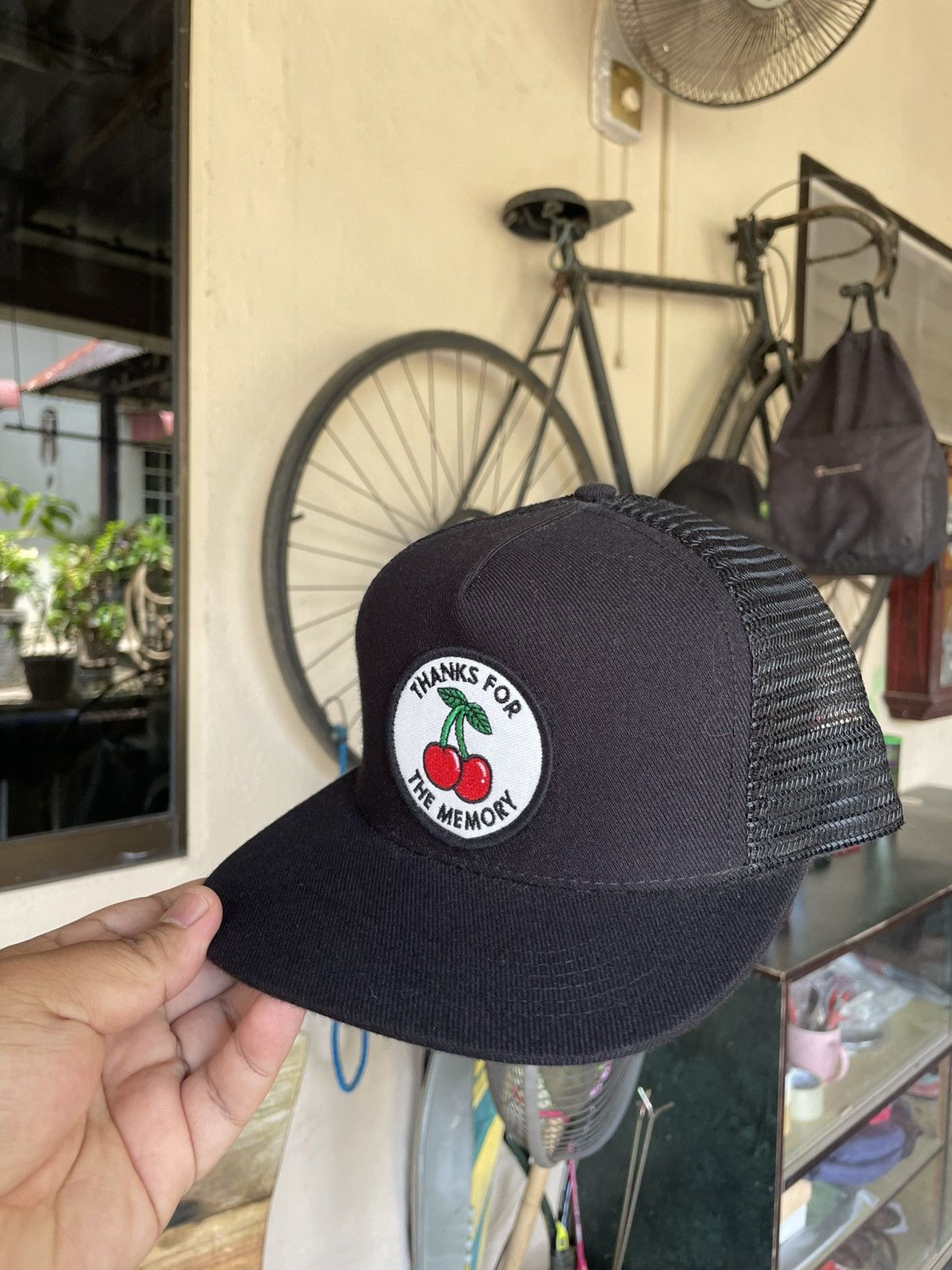 Supreme Supreme Cherry Cap ( Thanks For The Memory ) Size ONE SIZE - 2 Thumbnail