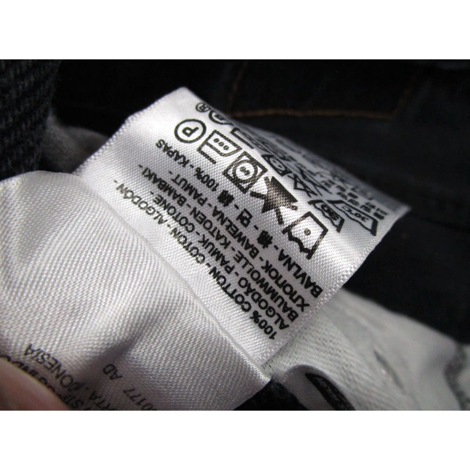 Levi's VINTAGE Levi's 550 Jeans Mens 36x32 Black Regular Straight Leg Y2K 5-Pocket Denim Modern Fit Size US 36 / EU 52 - 3 Thumbnail