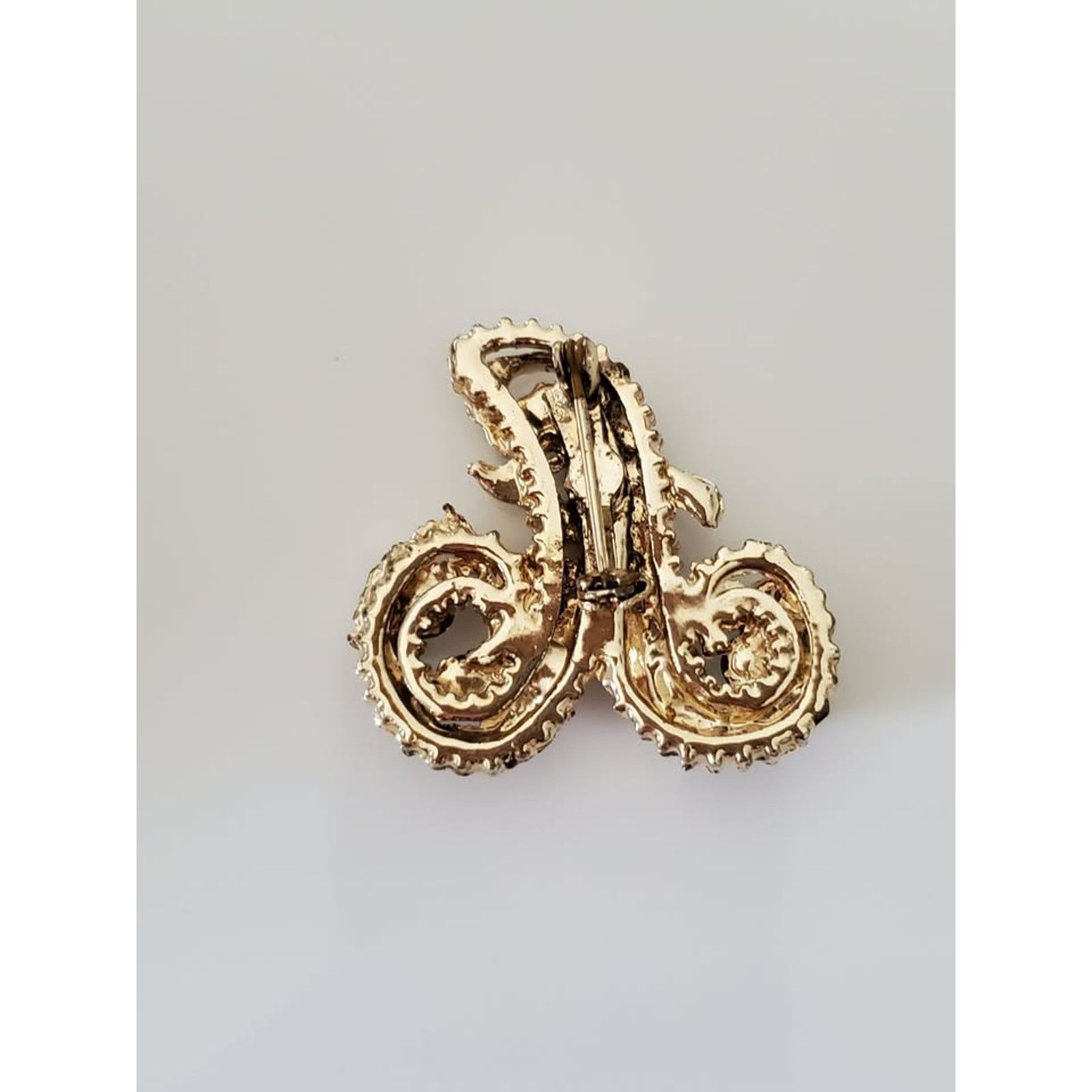 Other Vintage Letter A Rhinestone and Faux Pearl Brooch Pin Size ONE SIZE - 3 Thumbnail