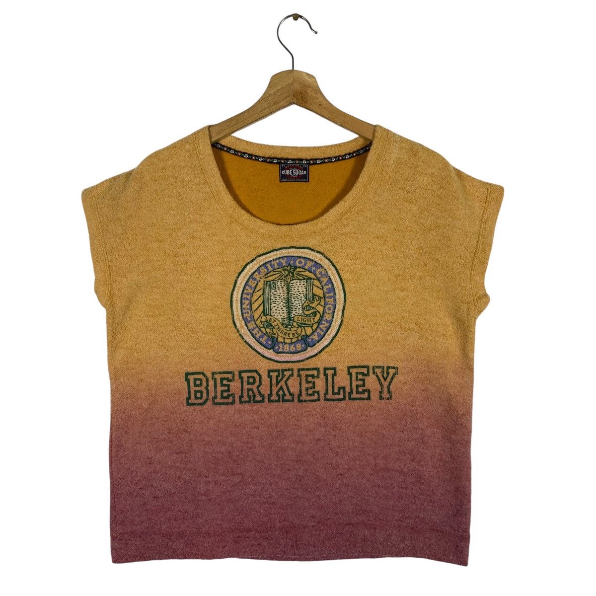 Japanese Brand Cube Sugar X University Of California Barkeley Tshirt Size M / US 6-8 / IT 42-44 - 1 Thumbnail