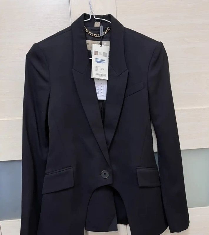 Burberry Burberry Black Wool Women's Jacket Size S / US 4 / IT 40 - 1 Thumbnail