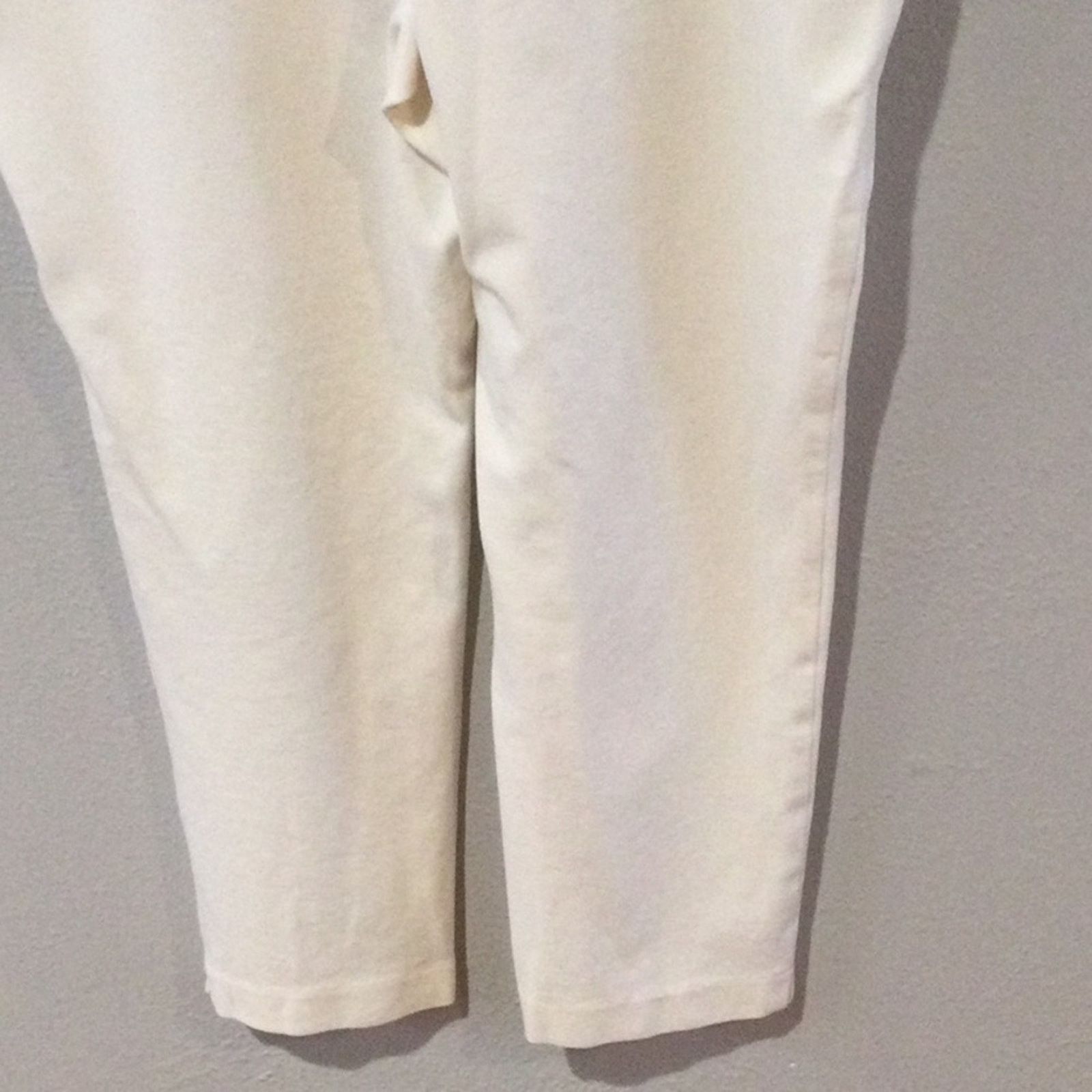 Chicos Fabulously Slimming by Chico's White Ankle Pant Sz 2.5/L/14 Size 36" / US 14 / IT 50 - 6 Thumbnail