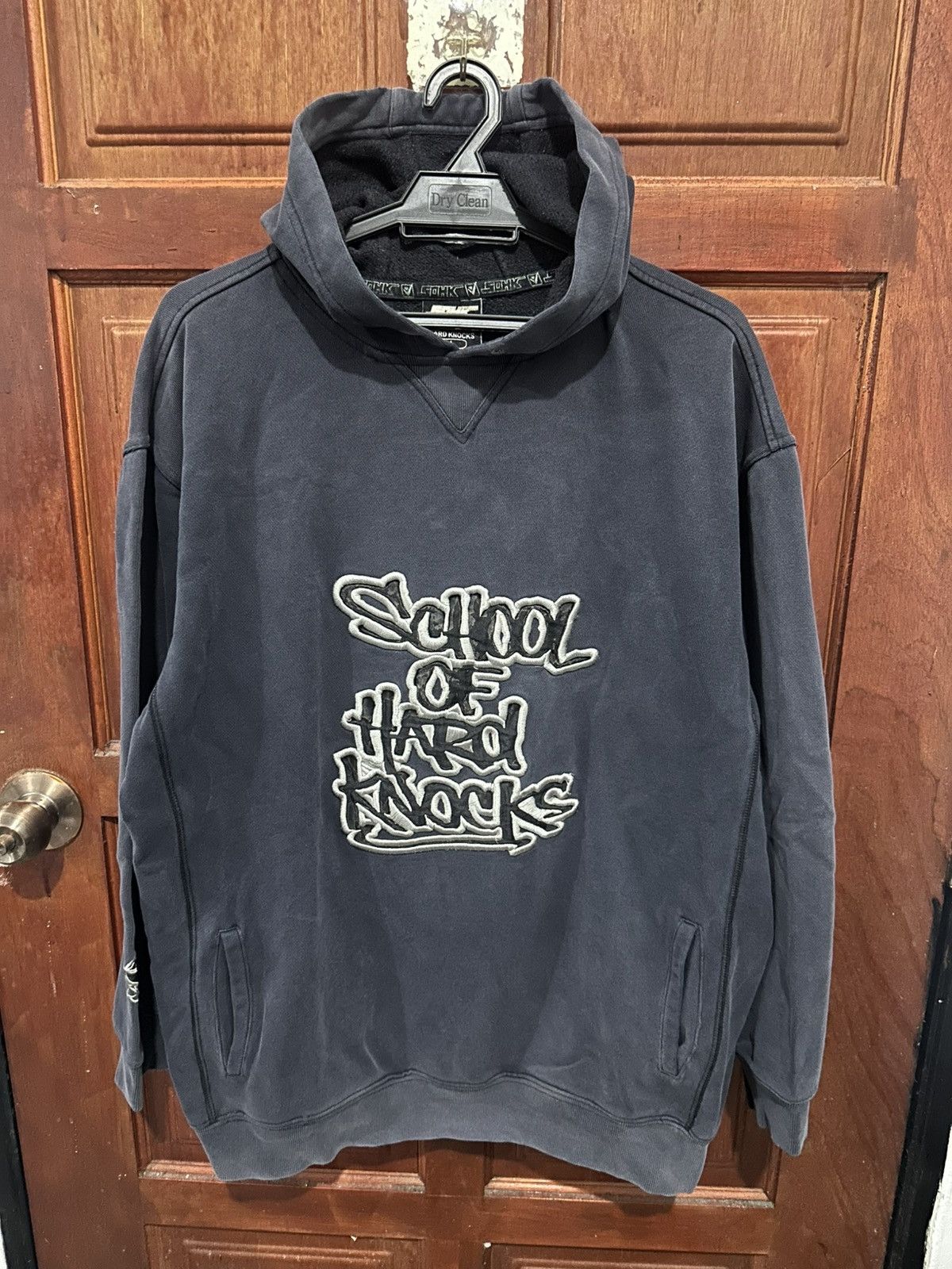 Vintage Vintage SOHK School Of Hard Knocks Hoodie Size US L / EU 52-54 / 3 - 1 Thumbnail