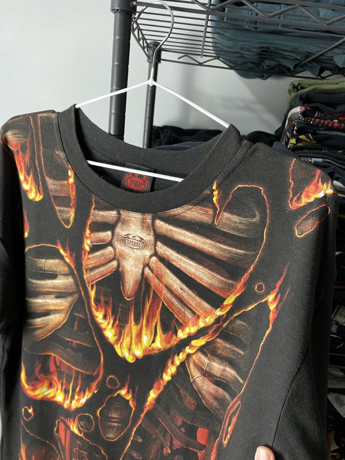 Band Tees Rare! 90’s Vintage Skeleton Outdoor Sun faded T Shirt Size US M / EU 48-50 / 2 - 5 Thumbnail