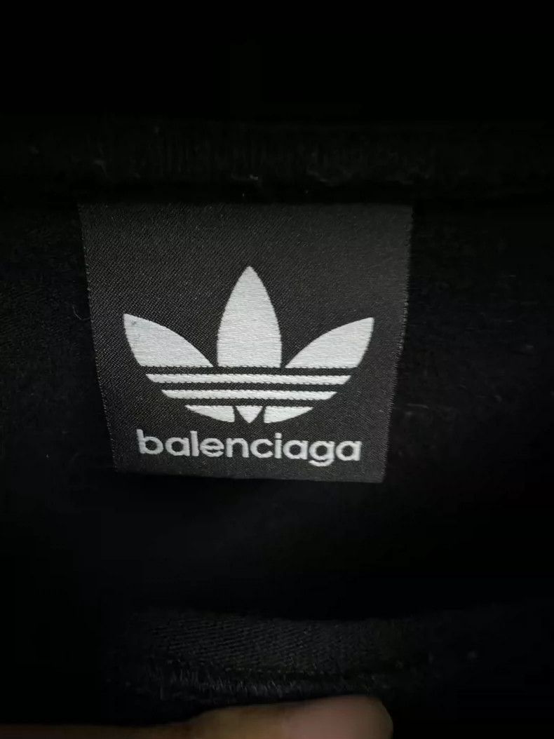 Balenciaga Balenciaga Adidas Collab Long Sleeve Size US M / EU 48-50 / 2 - 2 Thumbnail