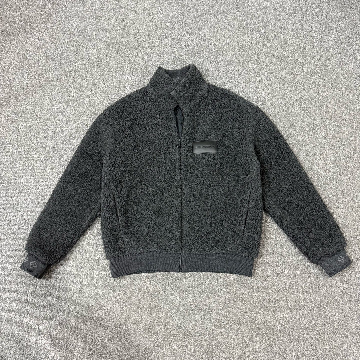 Louis Vuitton Louis Vuitton LV Monogram Teddy Fleece Coat Size US L / EU 52-54 / 3 - 1 Thumbnail