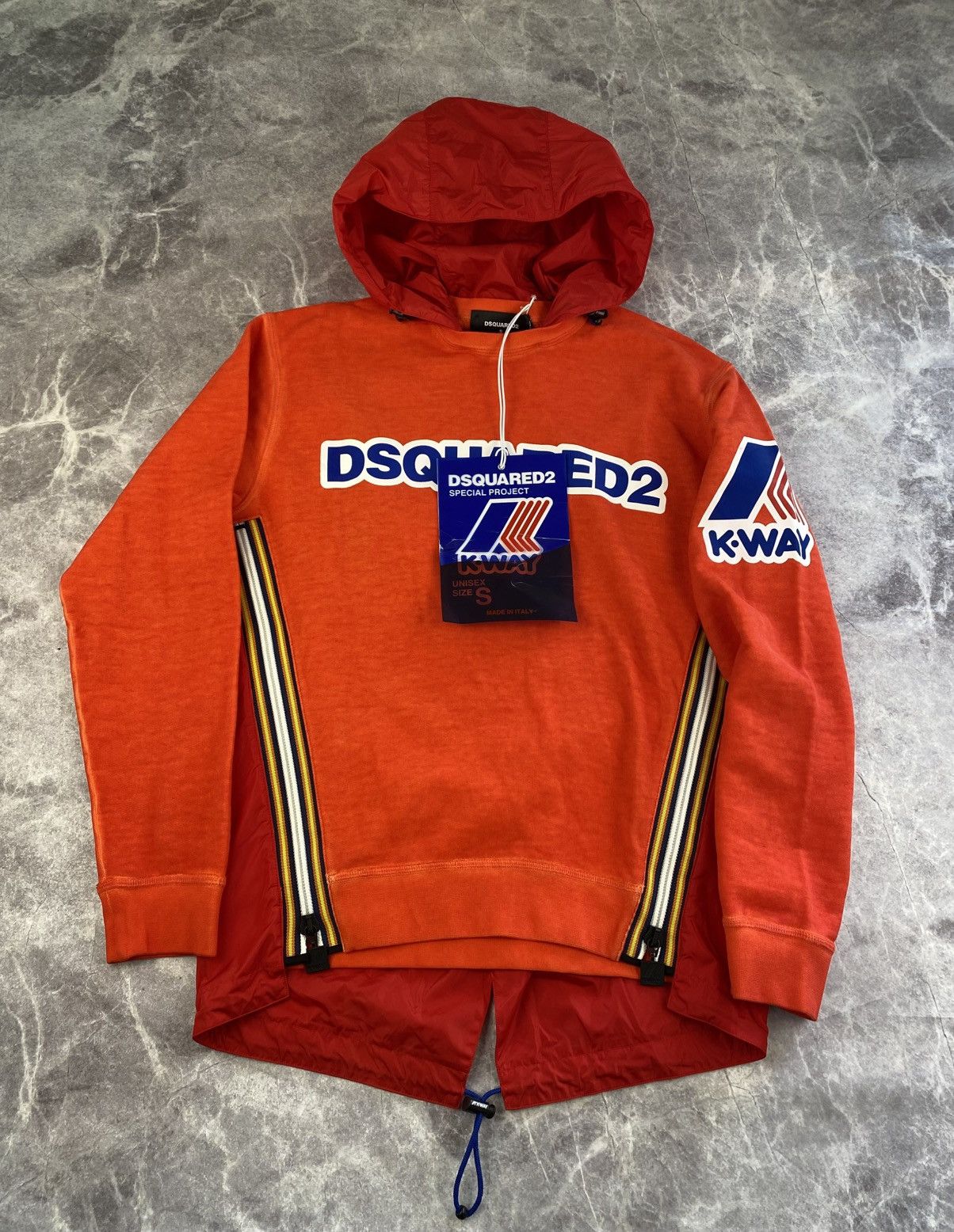 Dsquared2 Dsquared2 x K-Way Rare Hoodie Size: S Size US S / EU 44-46 / 1 - 1 Thumbnail