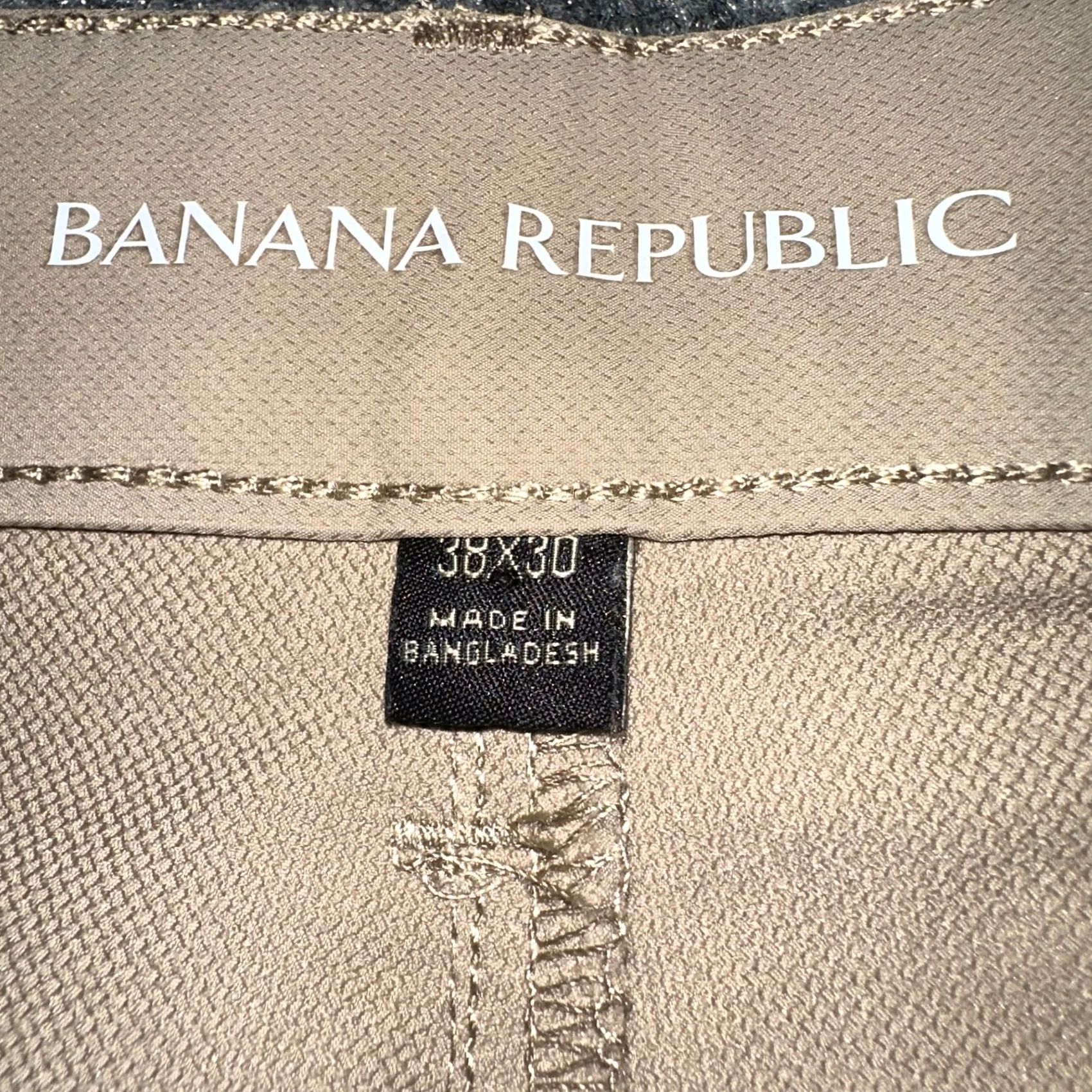 Banana Republic Banana Republic Pants Mens 38 X 30 Chino Straight Leg Tan Travel Pockets Zip Size US 38 / EU 54 - 4 Thumbnail