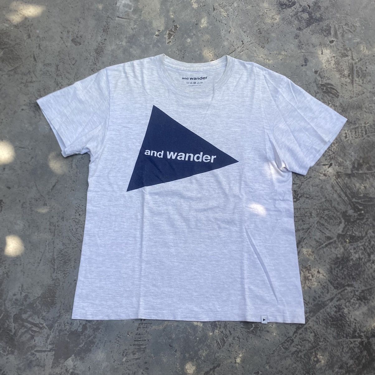 And Wander And Wander Logo Tshirt Size US M / EU 48-50 / 2 - 1 Thumbnail