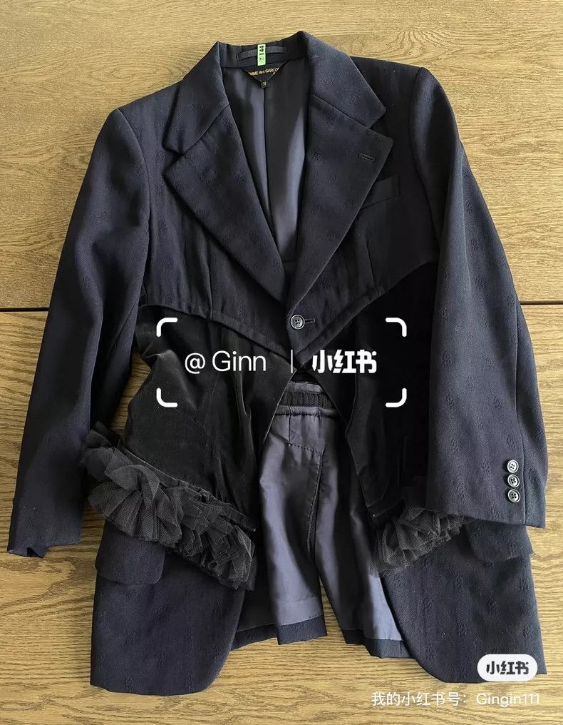 Comme des Garcons Comme Des Garcons Velvet paneled suit at waist Size M / US 6-8 / IT 42-44 - 1 Thumbnail