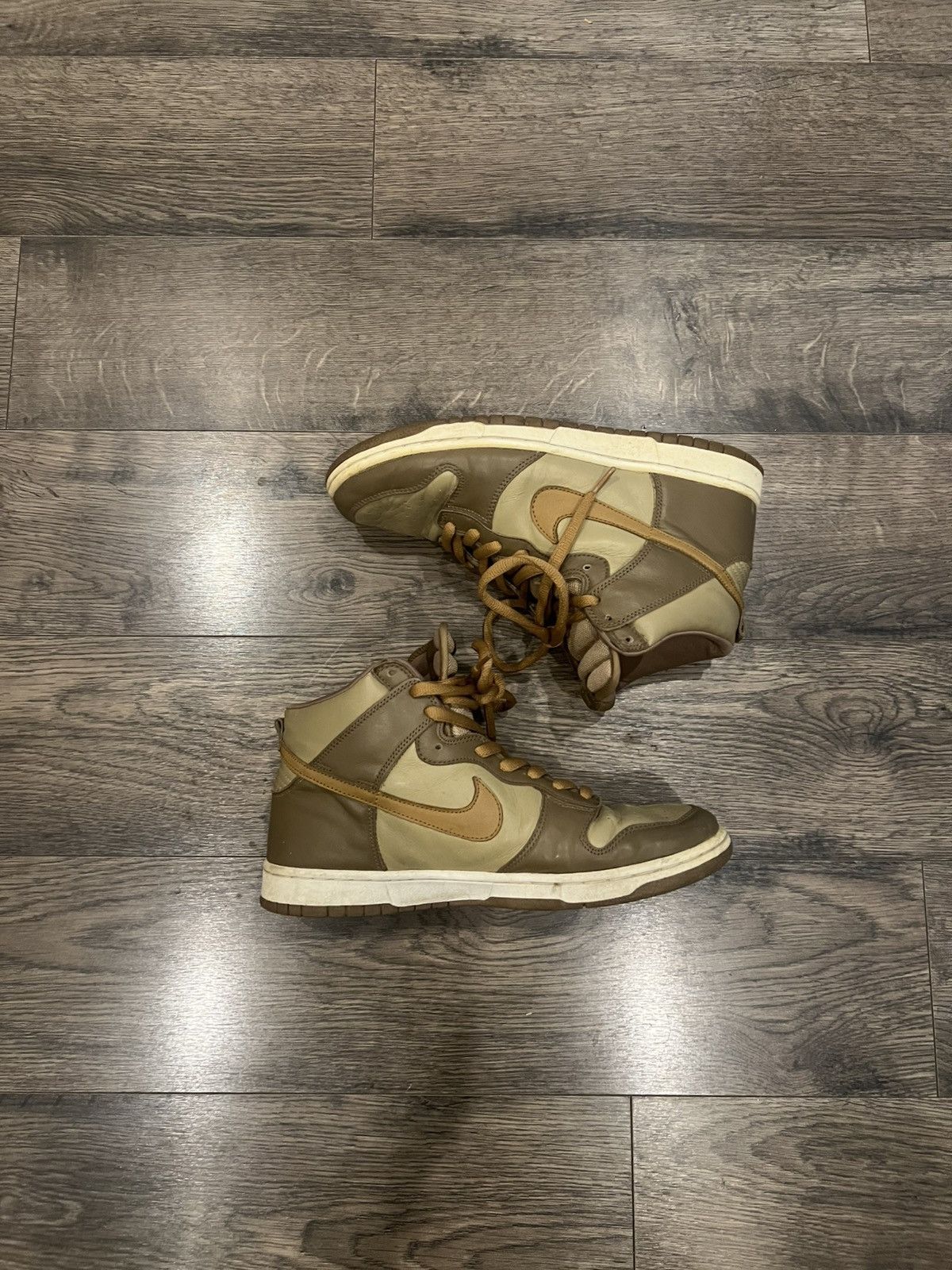 Vintage Nike Dunk High 10 | Grailed 2003 DUNK HIGH UNSTUSSY HAY/MAPLE