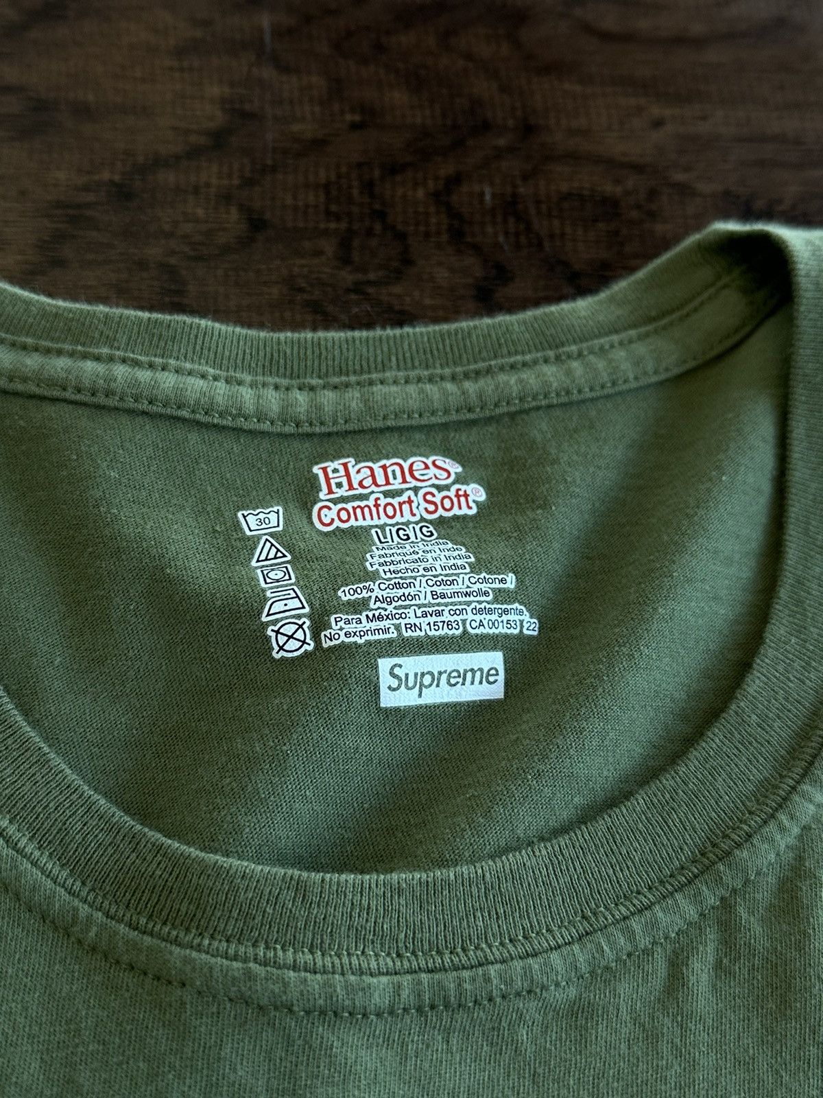 Hanes × Supreme Supreme Hanes Tagless Tee Size US L / EU 52-54 / 3 - 1 Thumbnail