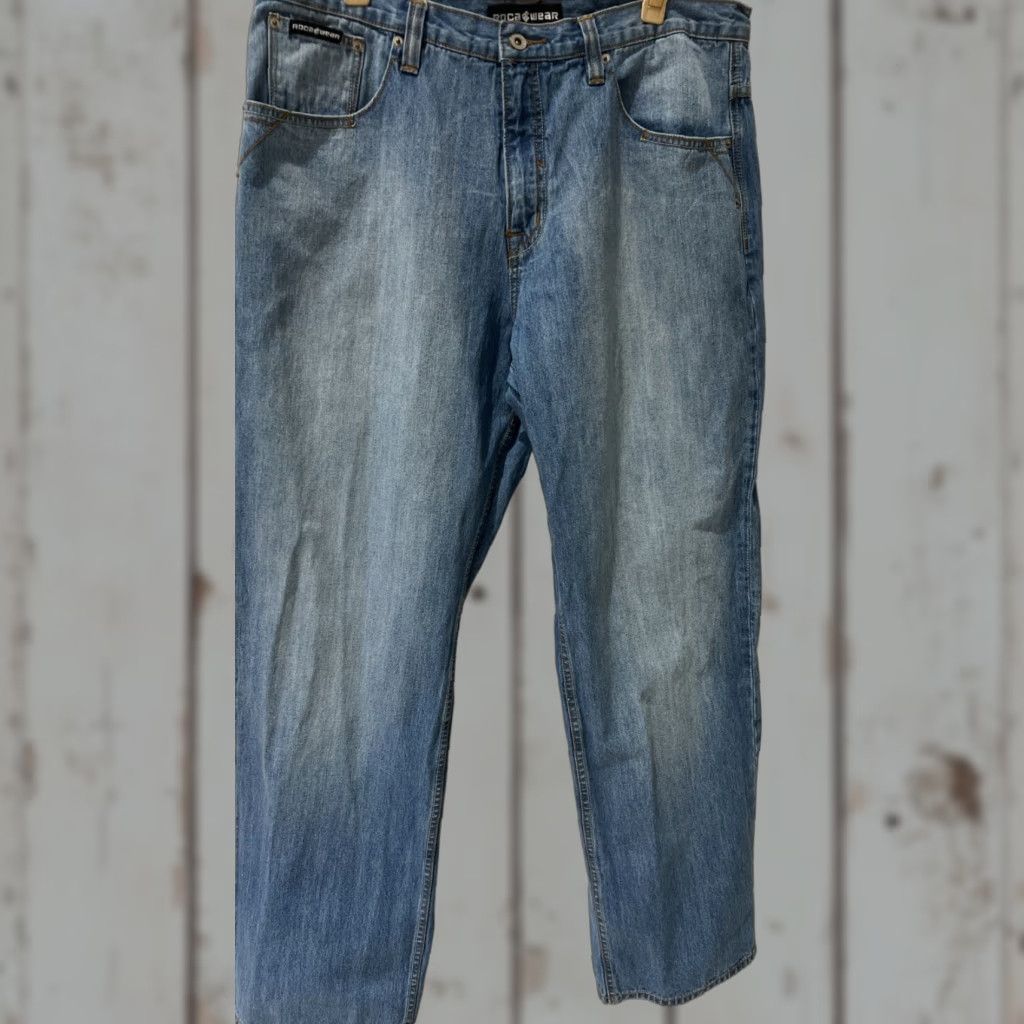 Rocawear Rocawear Jeans Mens 38 Mid Rise Straight Leg Jeans Blue Denim 5-Pocket Regular Fit Cotton Blend Belt Loops Vintage? No Size US 38 / EU 54 - 1 Thumbnail