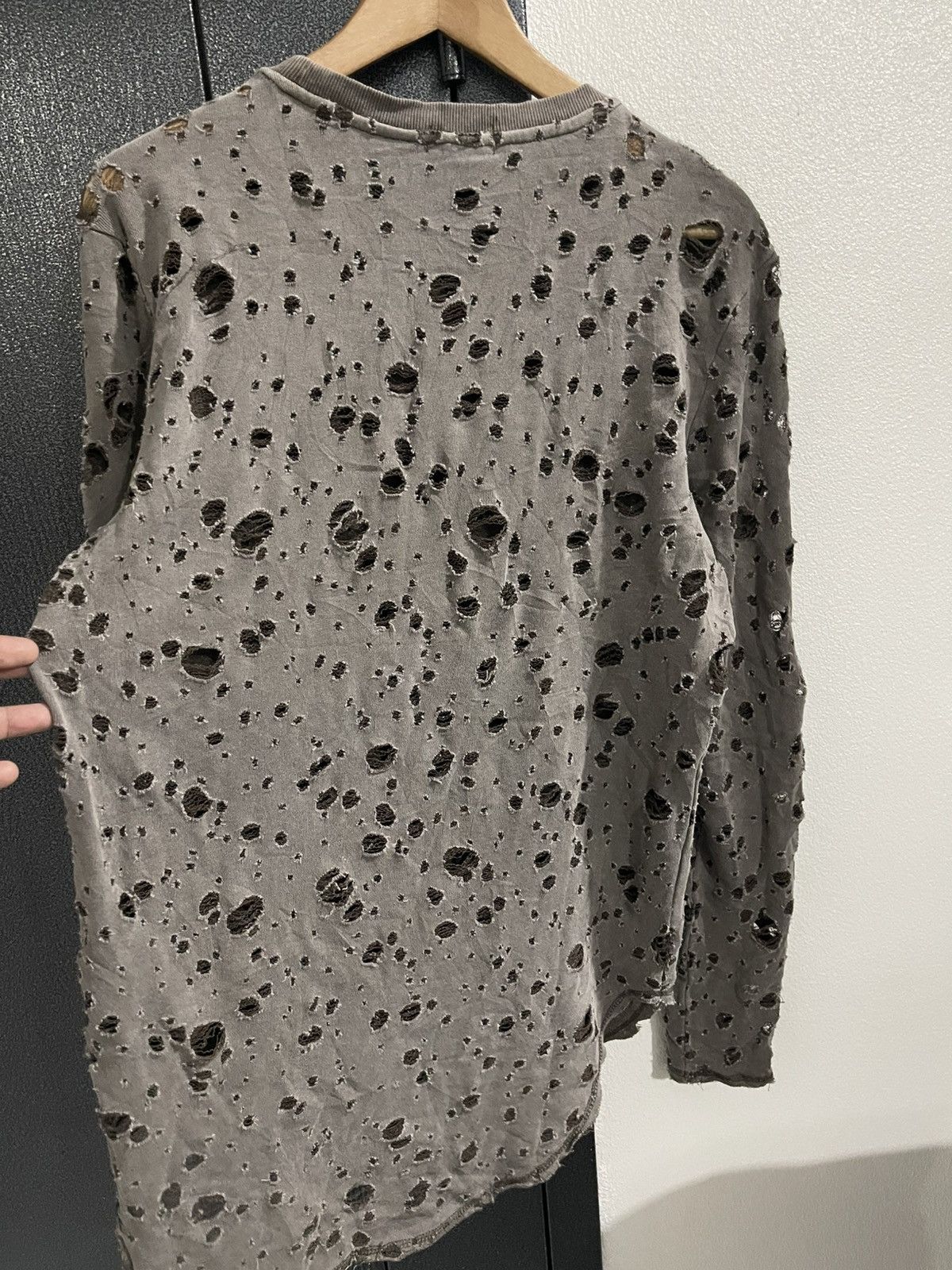 Vintage Vintage h&m Distressed brown longsleeve Tshirt Size US M / EU 48-50 / 2 - 11 Thumbnail