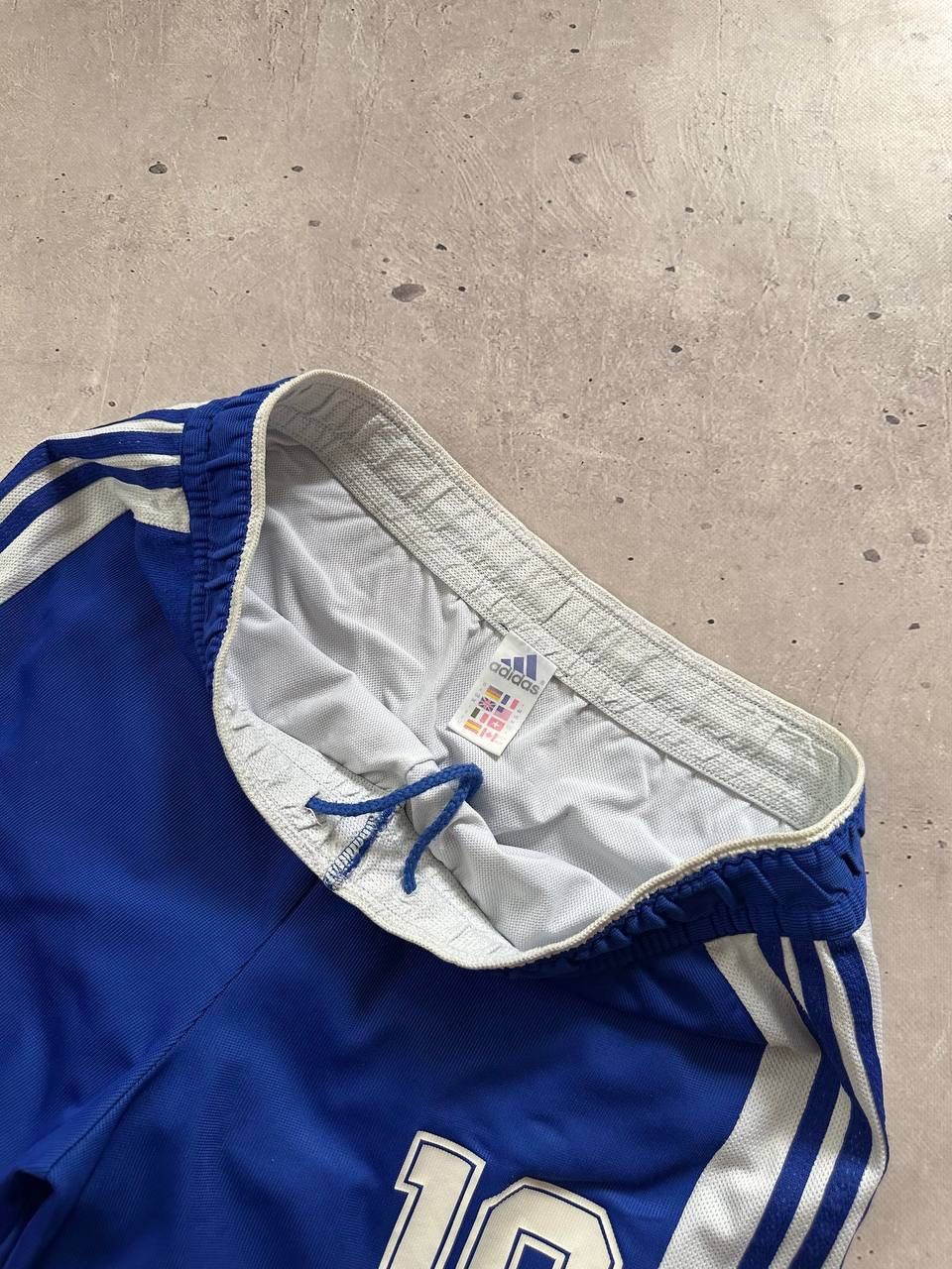 Adidas Vintage Adidas Football Soccer Kit Jersey Shorts Isofen #10 Size US L / EU 52-54 / 3 - 15 Thumbnail