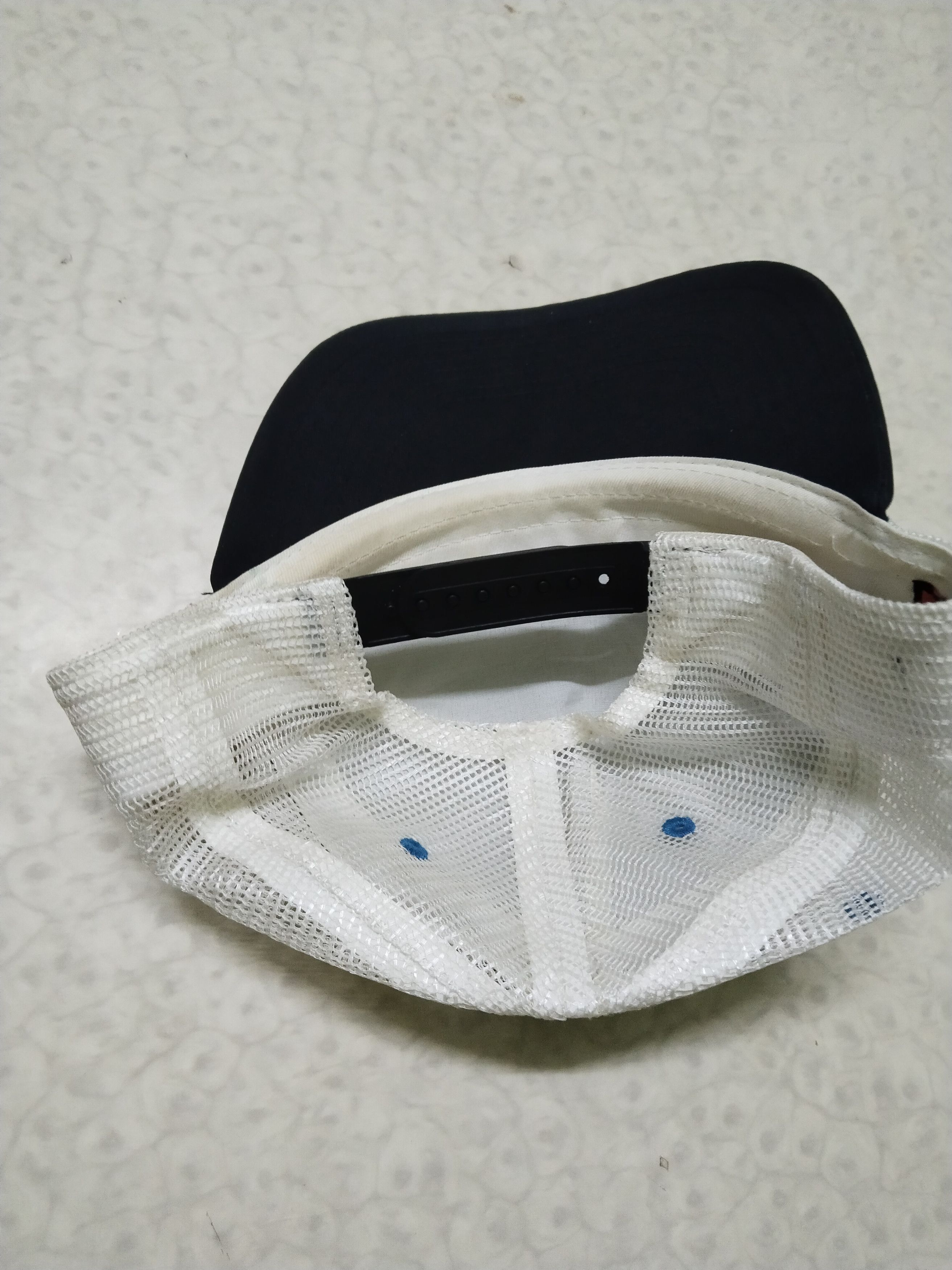 Nike RARE NIKE ATHDPT TRUCKER CAP SNAPBACK Size ONE SIZE - 4 Thumbnail