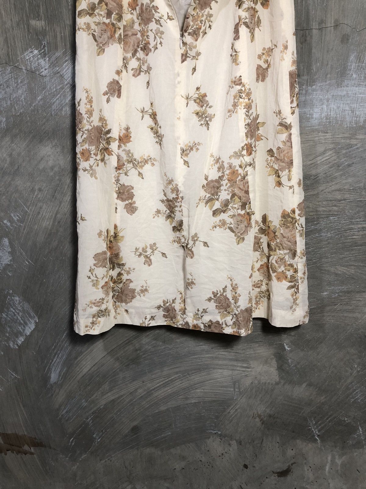Burberry × Designer × Vintage Burberry’s Floral Skirt Size 28" / US 6 / IT 42 - 6 Thumbnail