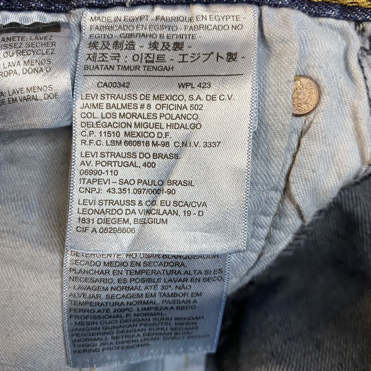 Levi's Levi's 501 Jeans Mens Blank Red Tag Straight Leg 40/30 EUC Size US 40 / EU 56 - 10 Thumbnail
