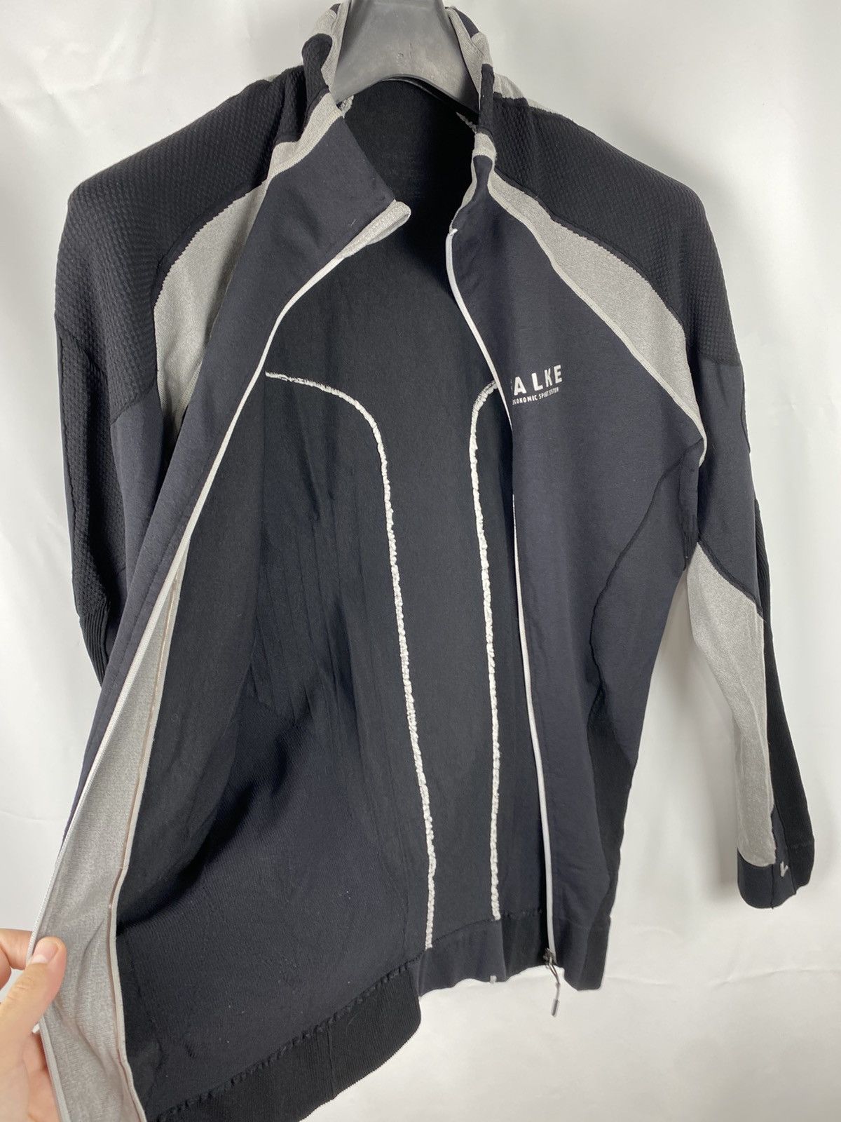 FALKE Falke Stretch Thermal Acrivewear Fullzip Jumper size L Size US L / EU 52-54 / 3 - 12 Thumbnail