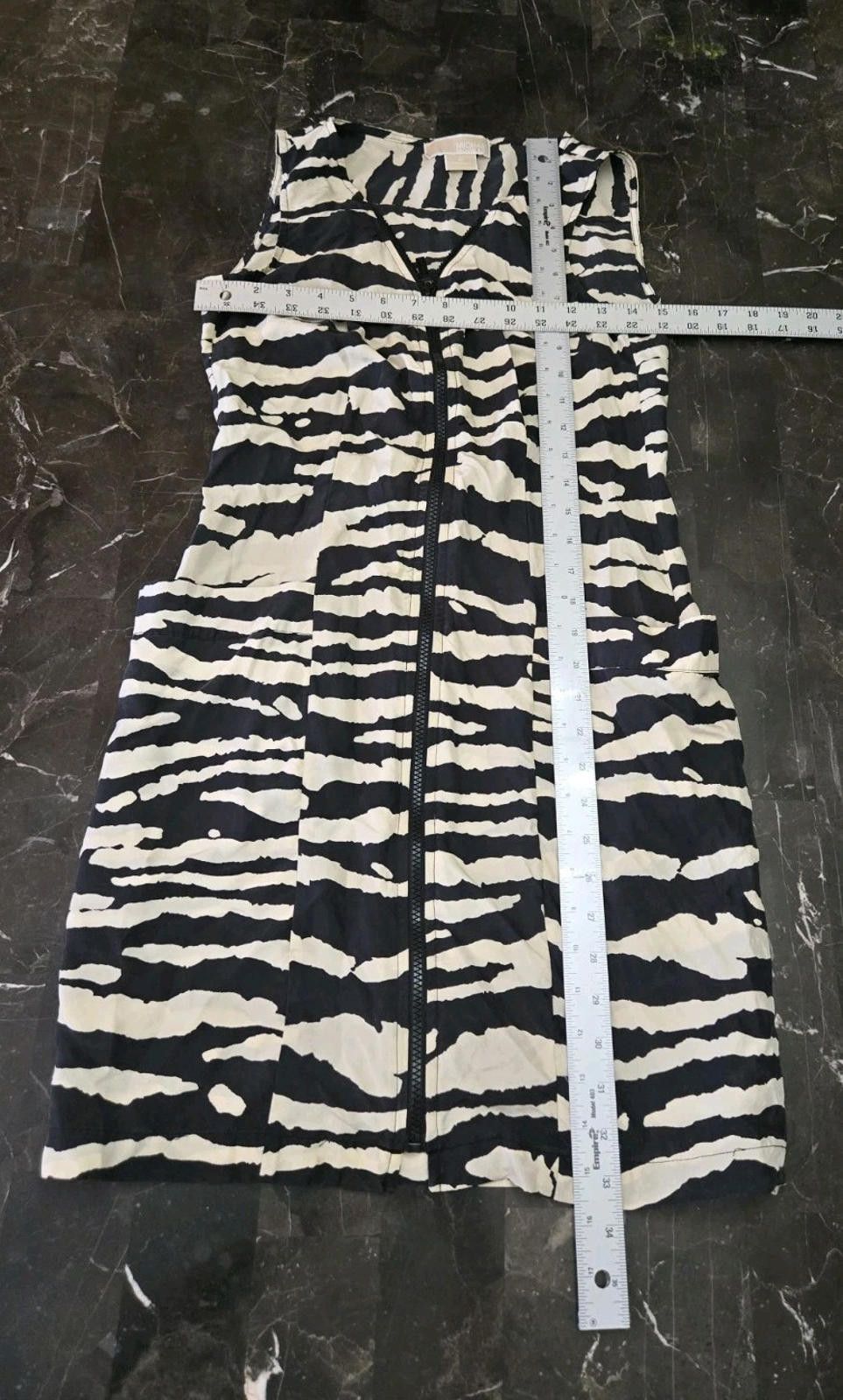 Michael Kors Michael Kors Womens Size 2 Sleeveless Dress Zebra Animal Size XS / US 0-2 / IT 36-38 - 9 Thumbnail