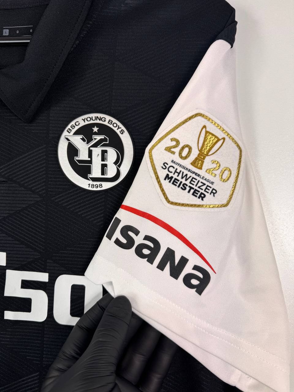 Nike BSC Young Boys 2020-21 Home Shirt Nike Champion Patch Size L Size US L / EU 52-54 / 3 - 2 Thumbnail