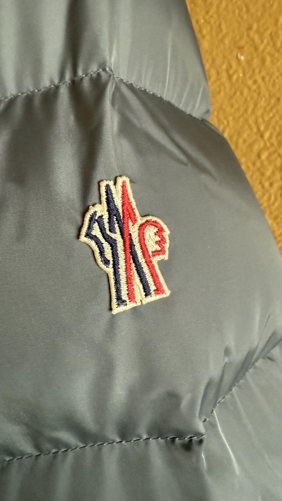 Moncler Moncler #MONCLER Grey Down Puffer Jacket – Size 3 Size US M / EU 48-50 / 2 - 2 Thumbnail