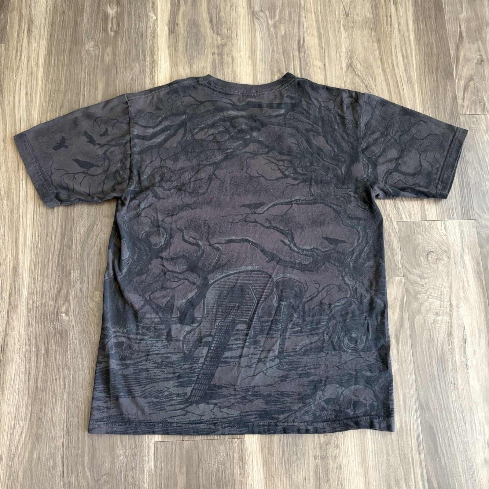 Vintage Vintage Y2K Grim Reaper All Over Print T-Shirt Size M Jesse Size US M / EU 48-50 / 2 - 5 Thumbnail