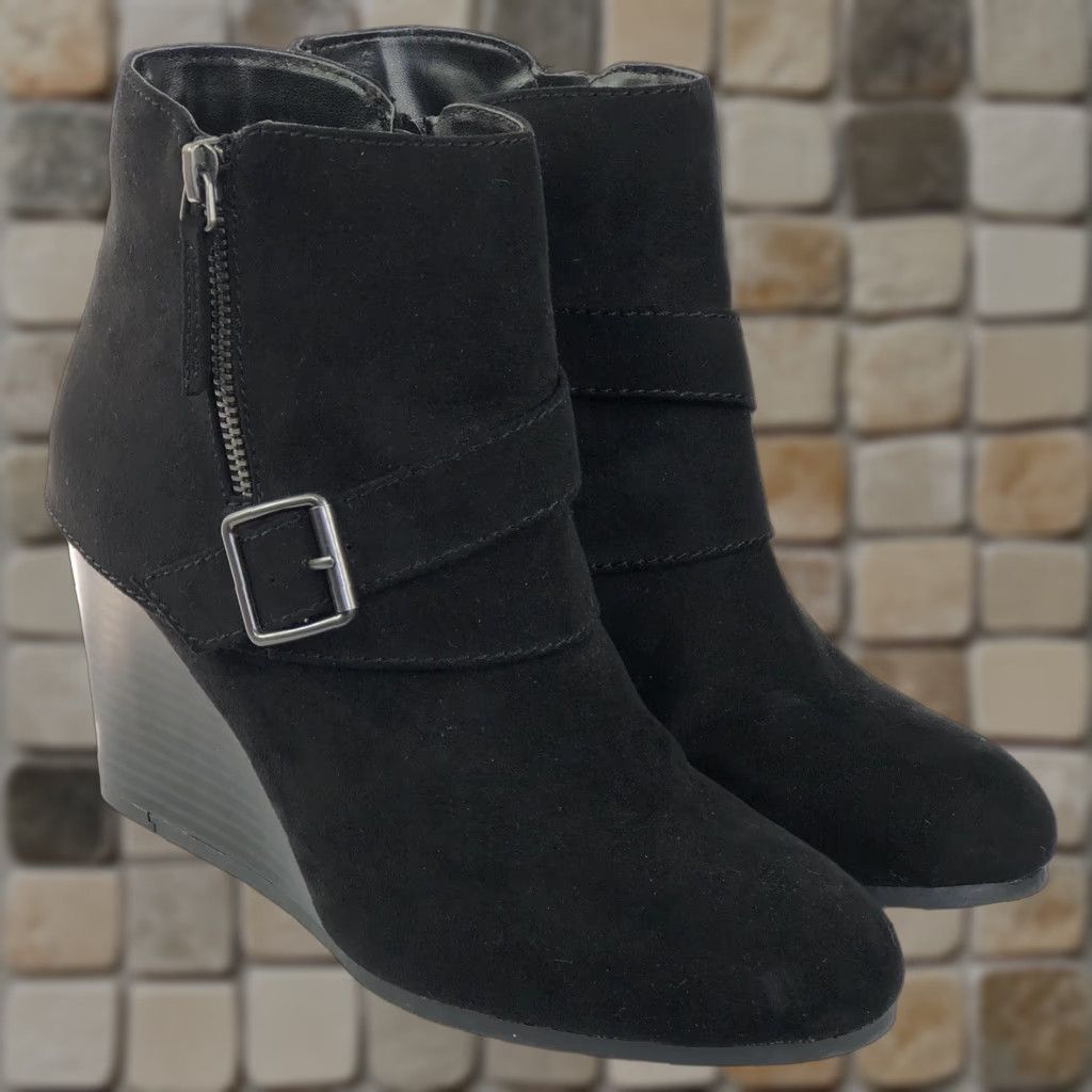 Vintage Arizona Ankle Boots Black 9m AZ Lady Zip Buckle Wedge Heel Boot Womens Shoes Size US 9 / IT 39 - 1 Thumbnail