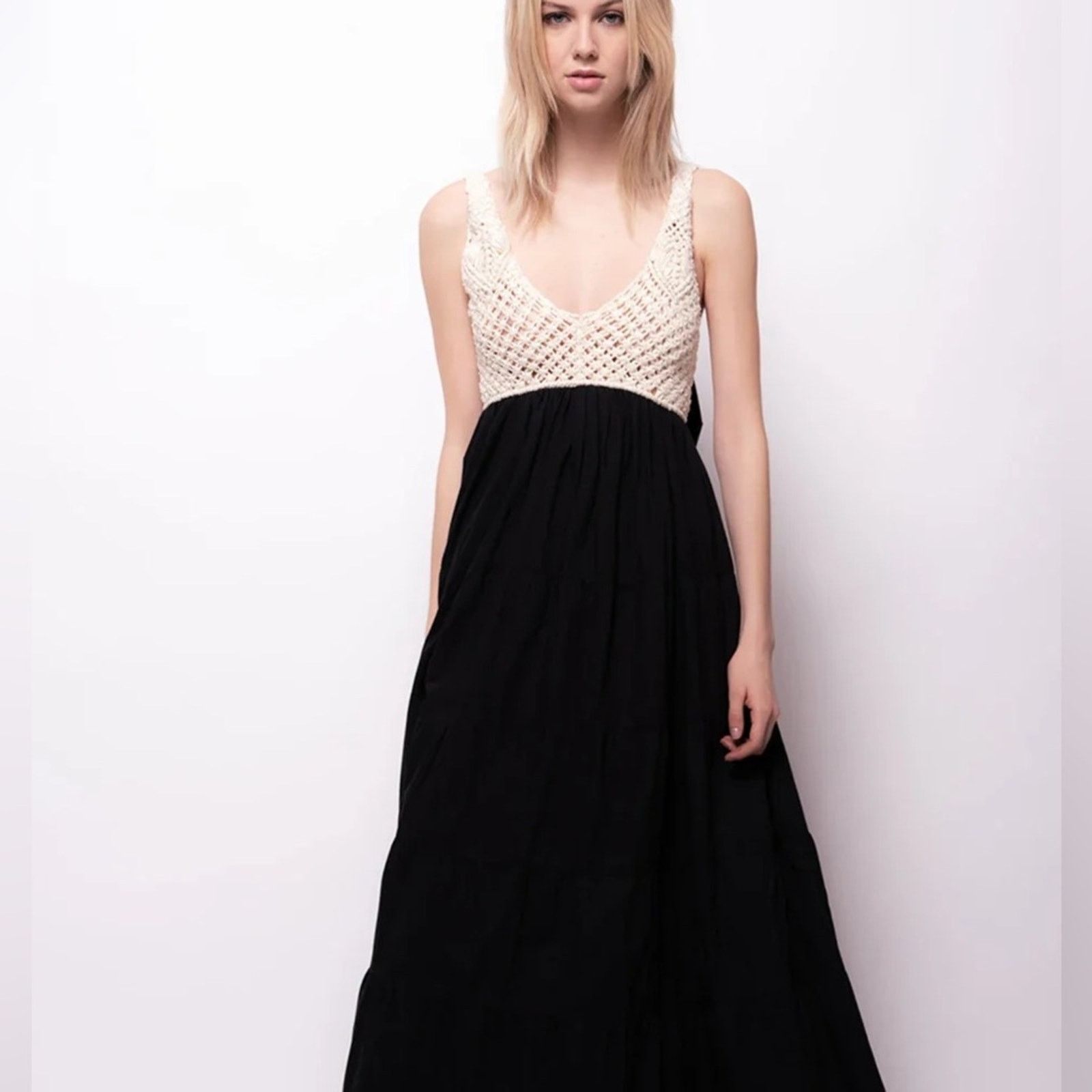 Pinko NWT Pinko Roncadello Long Maxi Dress V-Neck Crochet 40 S 4 Size S / US 4 / IT 40 - 3 Thumbnail