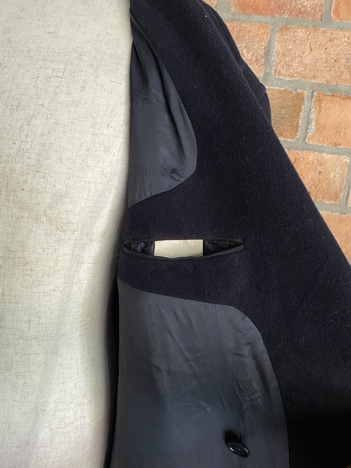 Yves Saint Laurent YVES SAINT LAURENT pour homme Navy Double-Breasted Coat Size US XXL / EU 58 / 5 - 18 Thumbnail