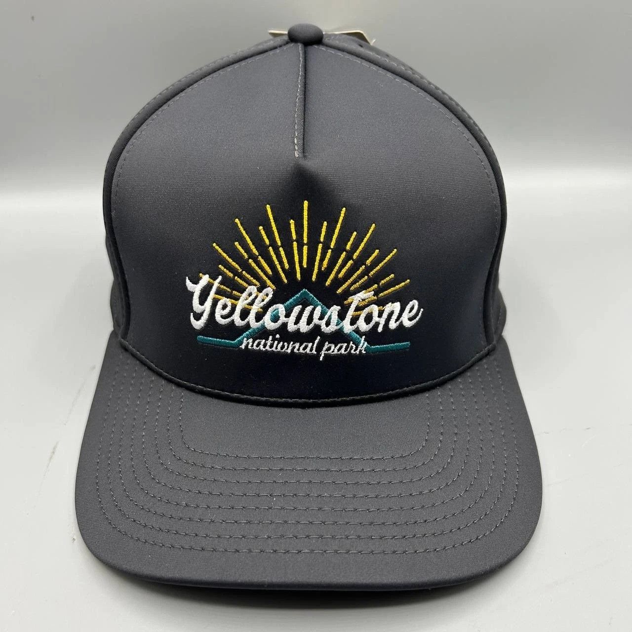 The Game Yellowstone National Park Hat Men L-XL Black Stretch Fitted Size ONE SIZE - 1 Thumbnail