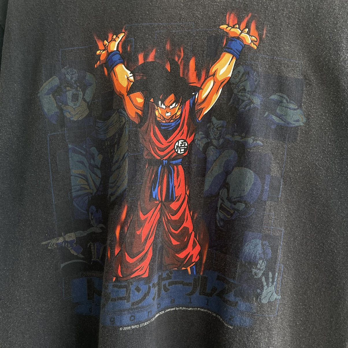 Anime Vintage Y2K Thrashed Dragon Ball Tee Shirt Size US L / EU 52-54 / 3 - 2 Thumbnail