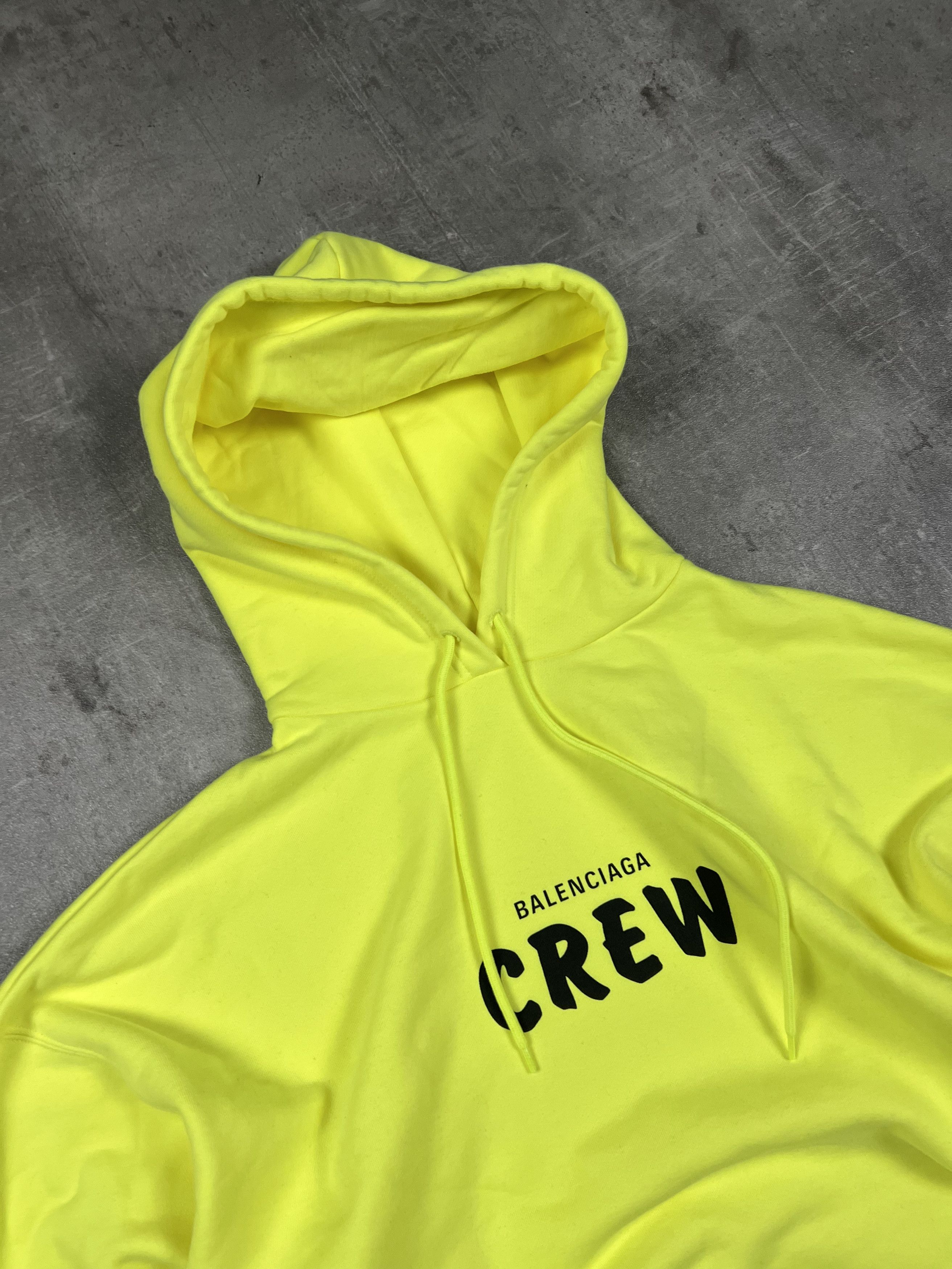 Balenciaga balenciaga crew big logo hoodie size S fakt L legit luxury Size US S / EU 44-46 / 1 - 2 Thumbnail