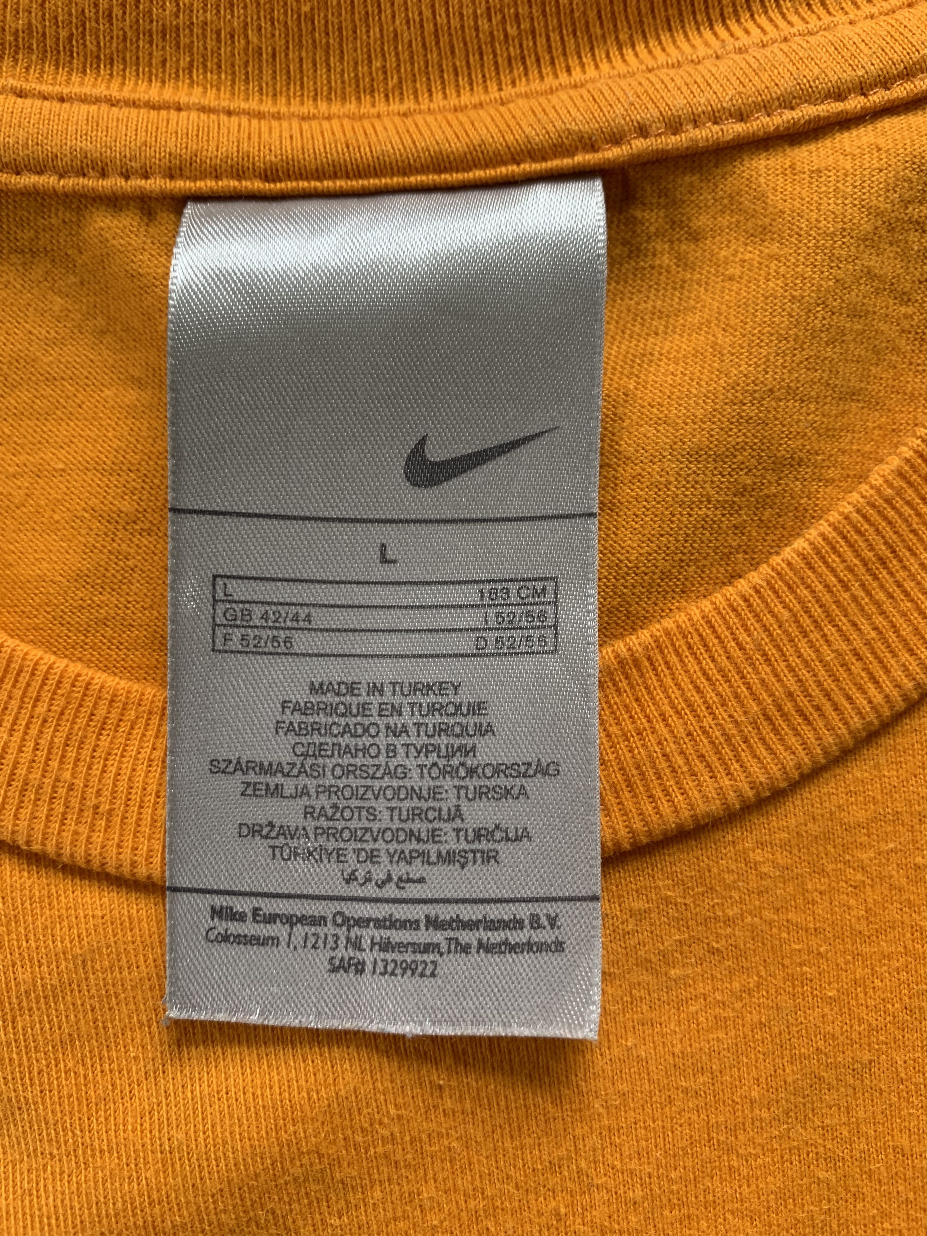 Nike × Vintage Vintage Nike Cotton Printed Circle Logo T-Shirt Size US L / EU 52-54 / 3 - 6 Thumbnail