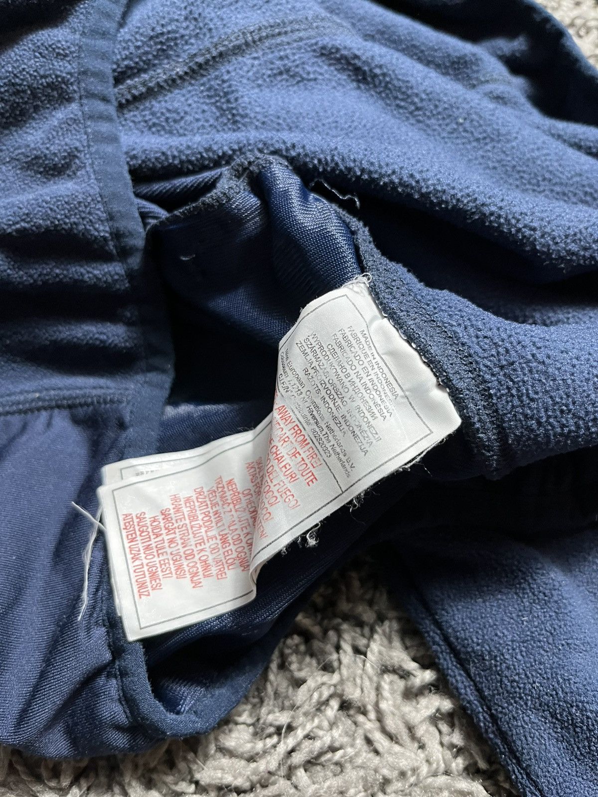 Nike NIKE VINTAGE Y2K TEDDY FLEECE THERMA-FIT SWEATSHIRT Size XL / US 12-14 / IT 48-50 - 6 Thumbnail