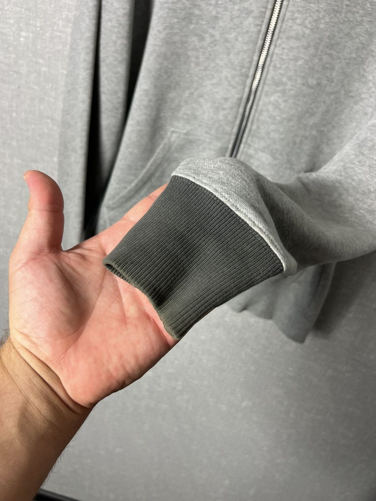 Nike Vintage Nike Basic Zip Hoodie Embroidered Small Swoosh Logo Size US M / EU 48-50 / 2 - 13 Thumbnail