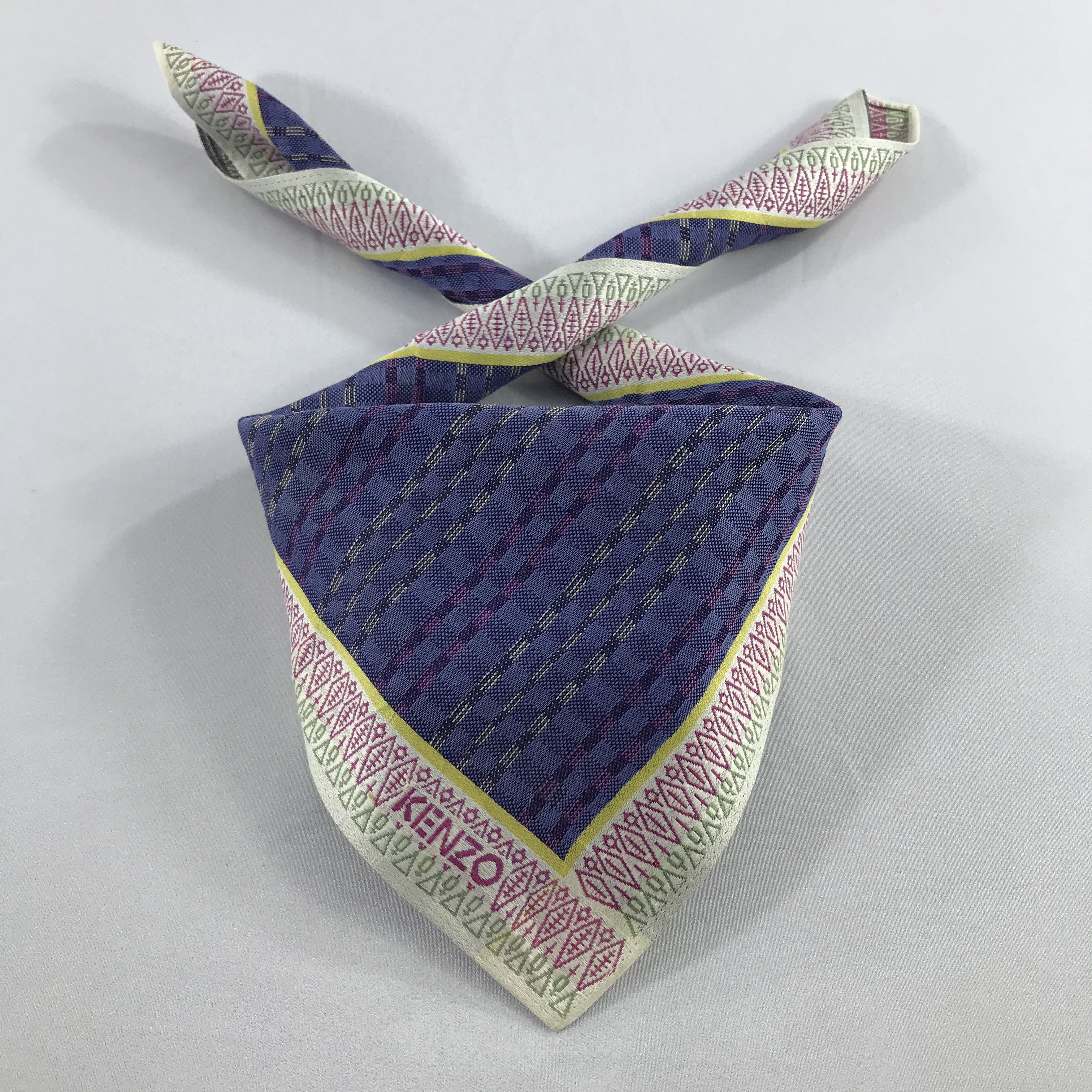 Kenzo × Vintage Kenzo Bandana / Handkerchief / Neckerchief - S2368 Size ONE SIZE - 3 Thumbnail