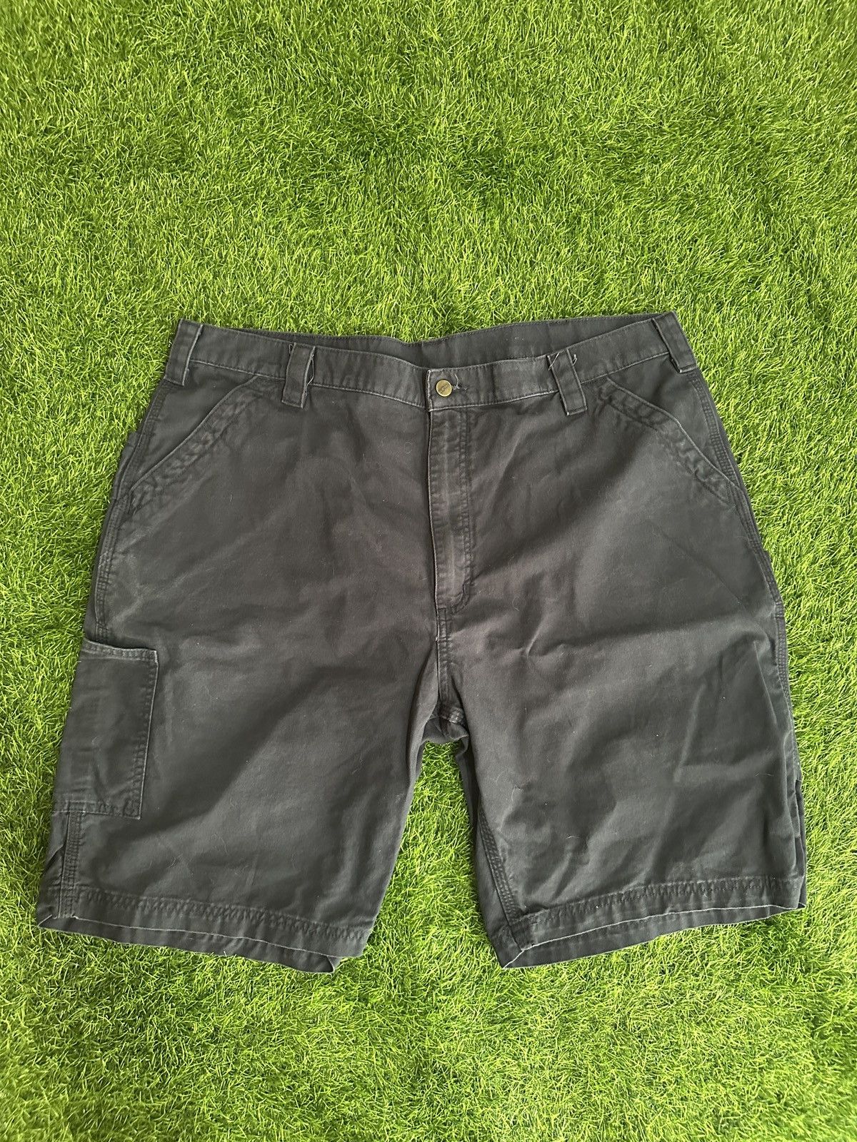 Carhartt Carhartt workwear carpenter shorts size 42 Size US 42 / EU 58 - 1 Thumbnail